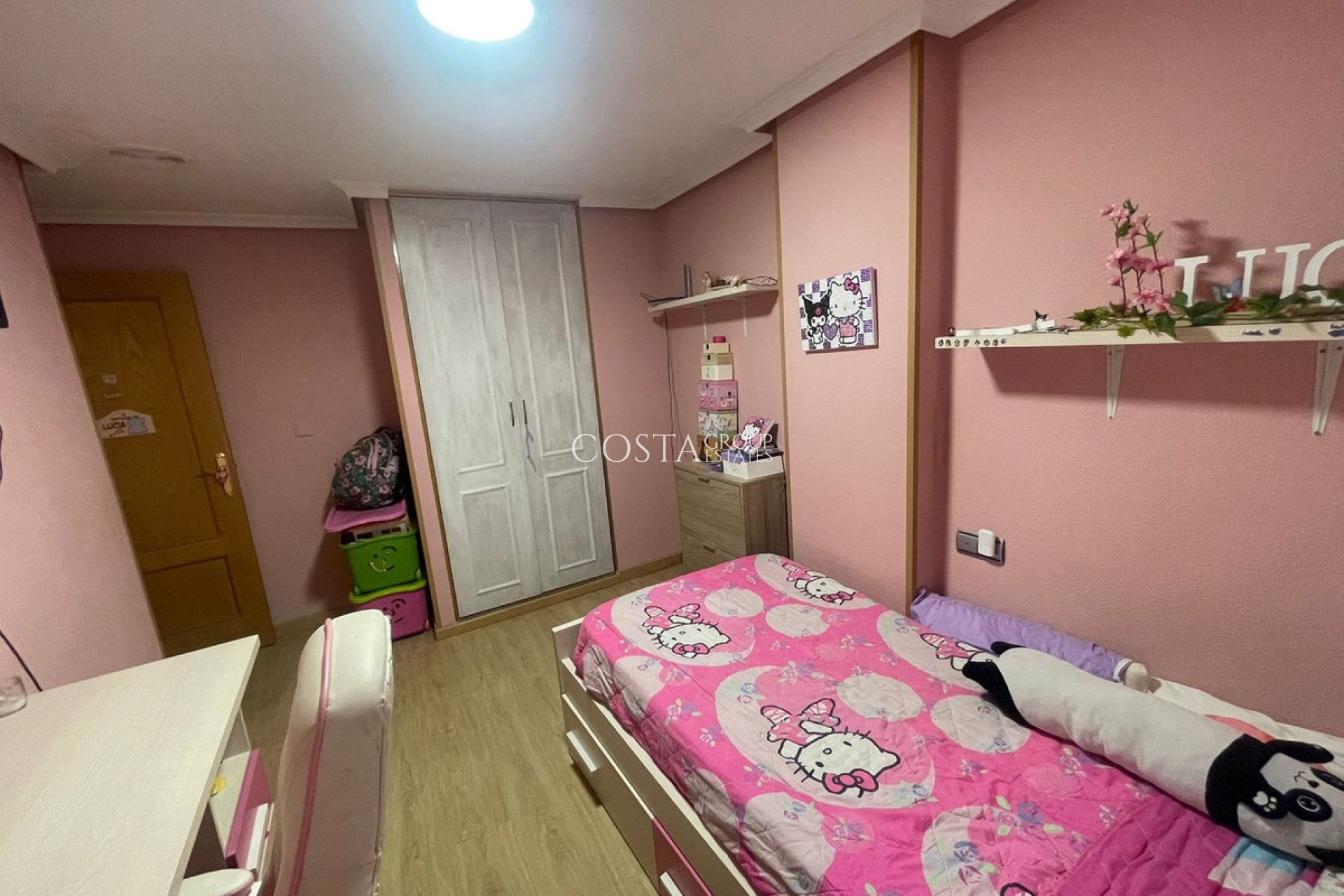 Resale - Apartments -
Torrevieja