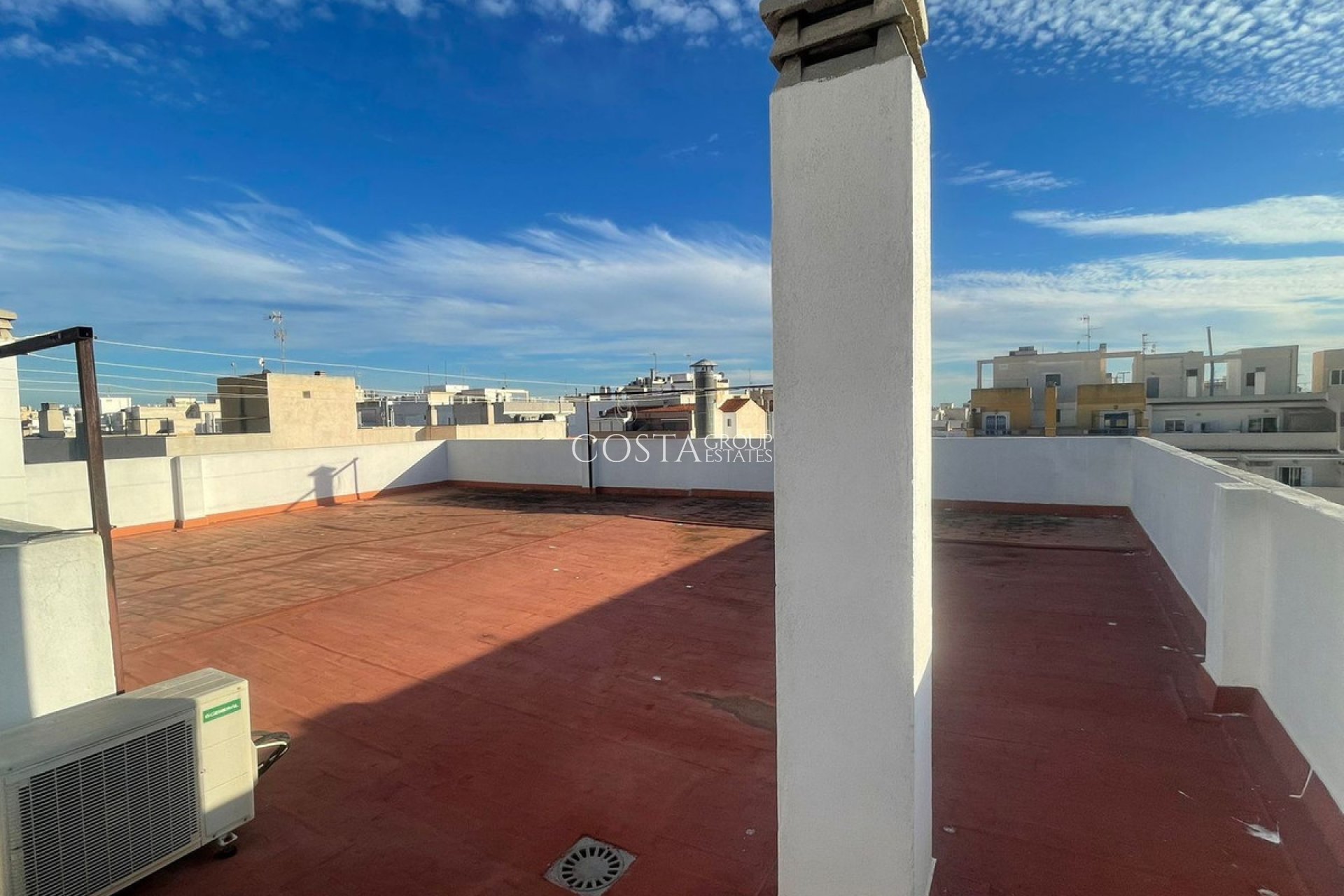 Resale - Apartments -
Torrevieja
