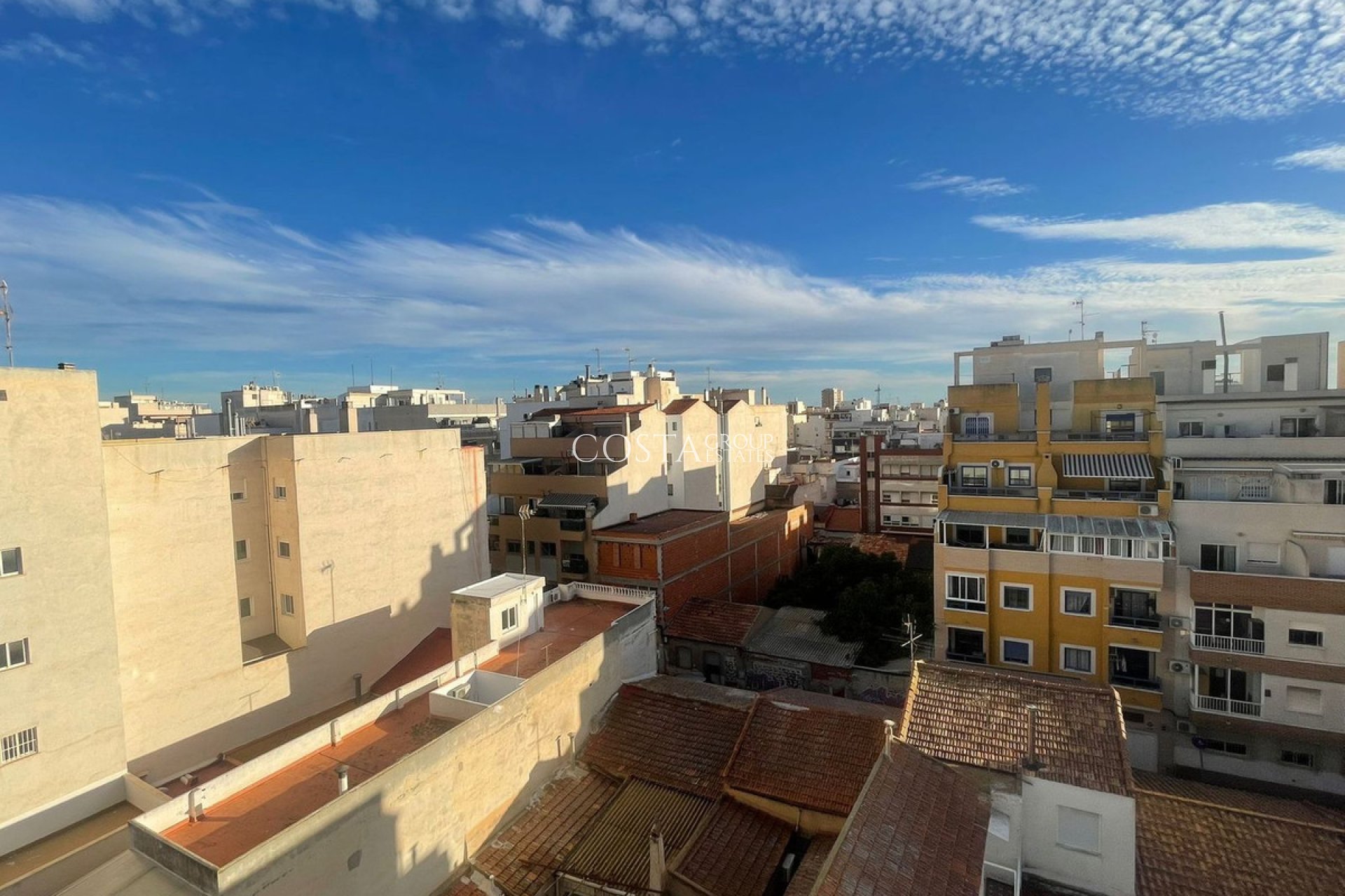 Resale - Apartments -
Torrevieja