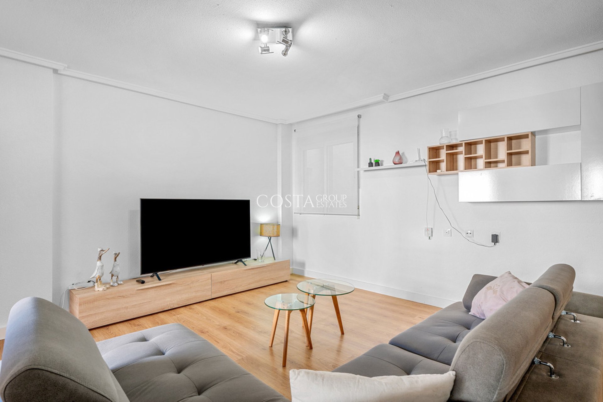 Resale - Apartments -
Torrevieja