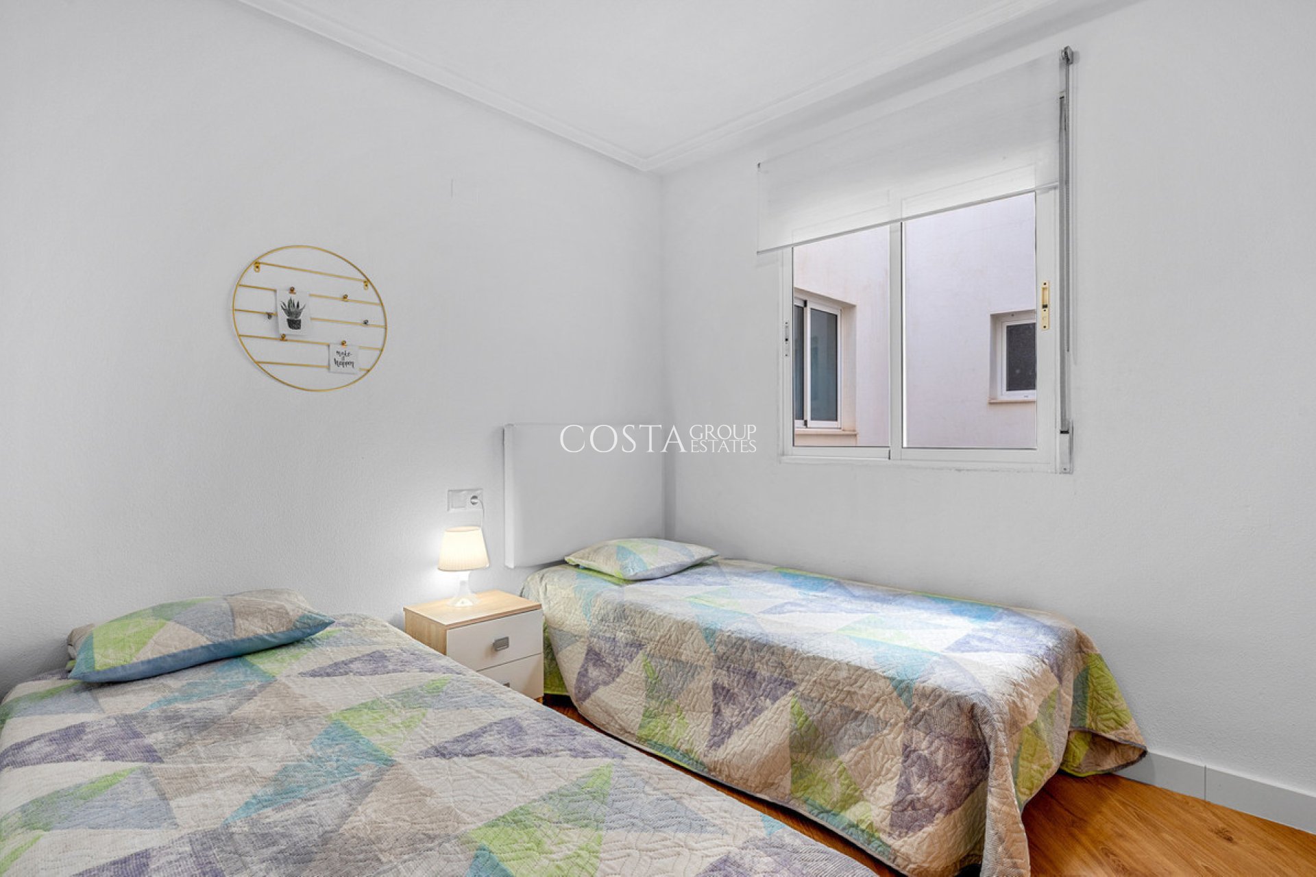 Resale - Apartments -
Torrevieja