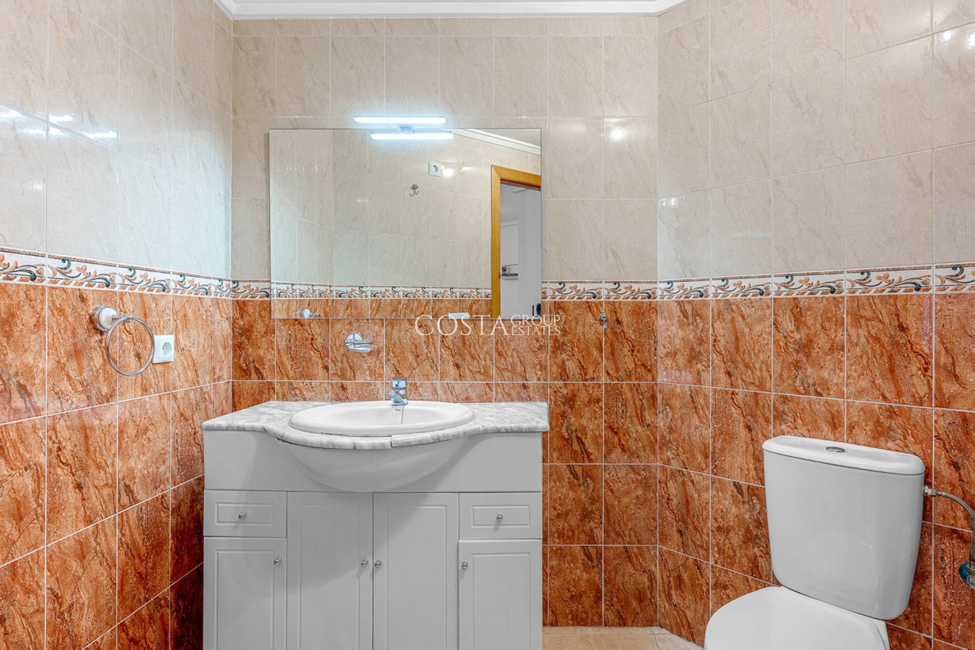 Resale - Apartments -
Torrevieja