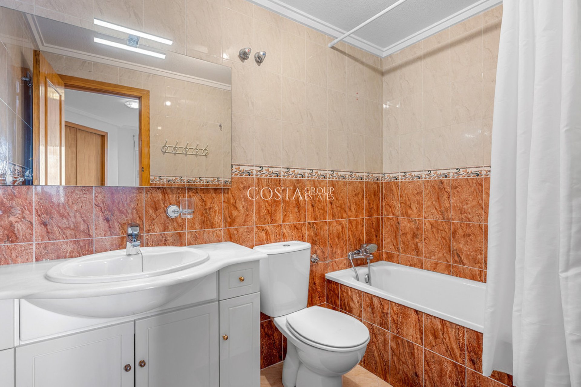 Resale - Apartments -
Torrevieja