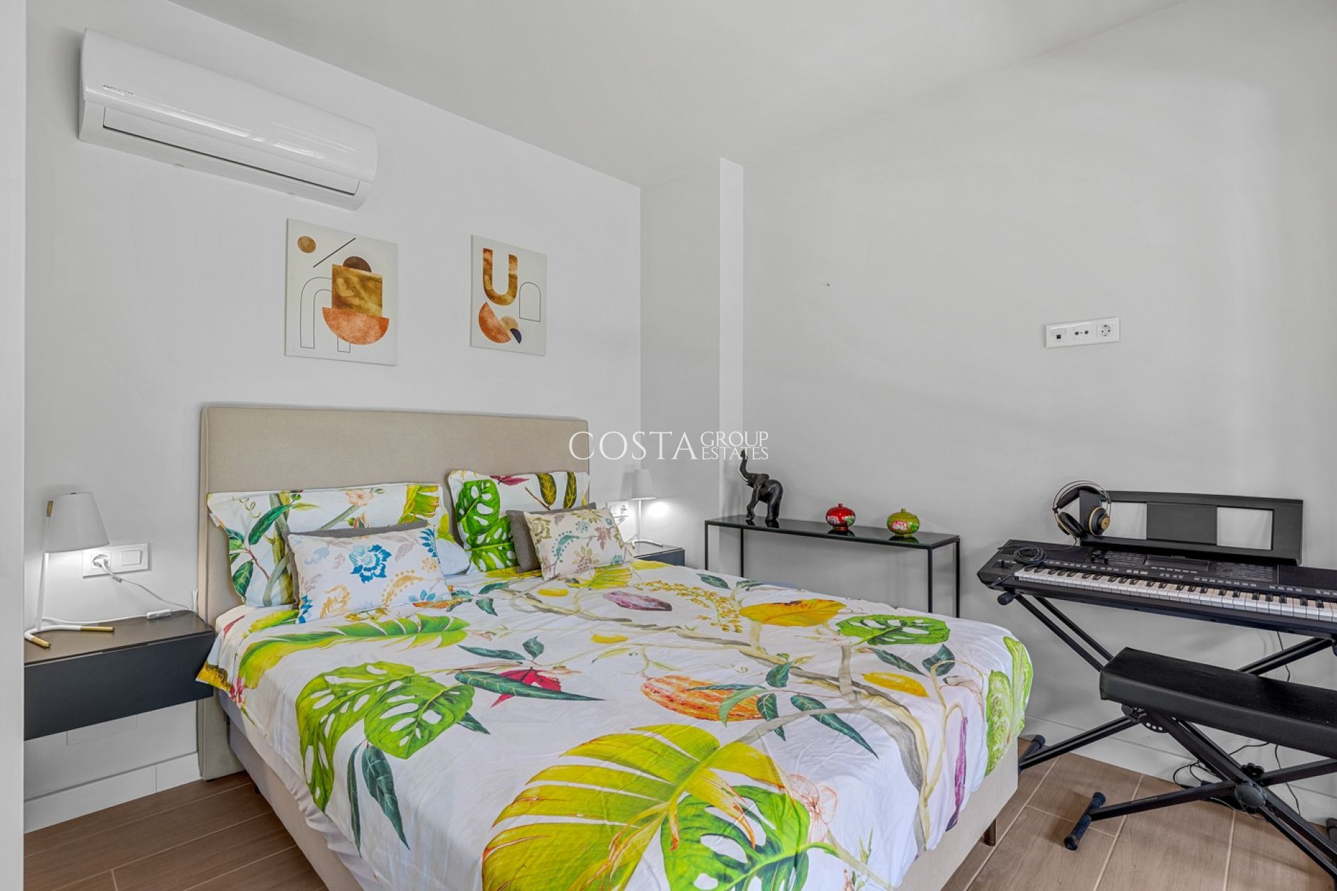 Resale - Apartments -
Villamartín - Lomas del Golf