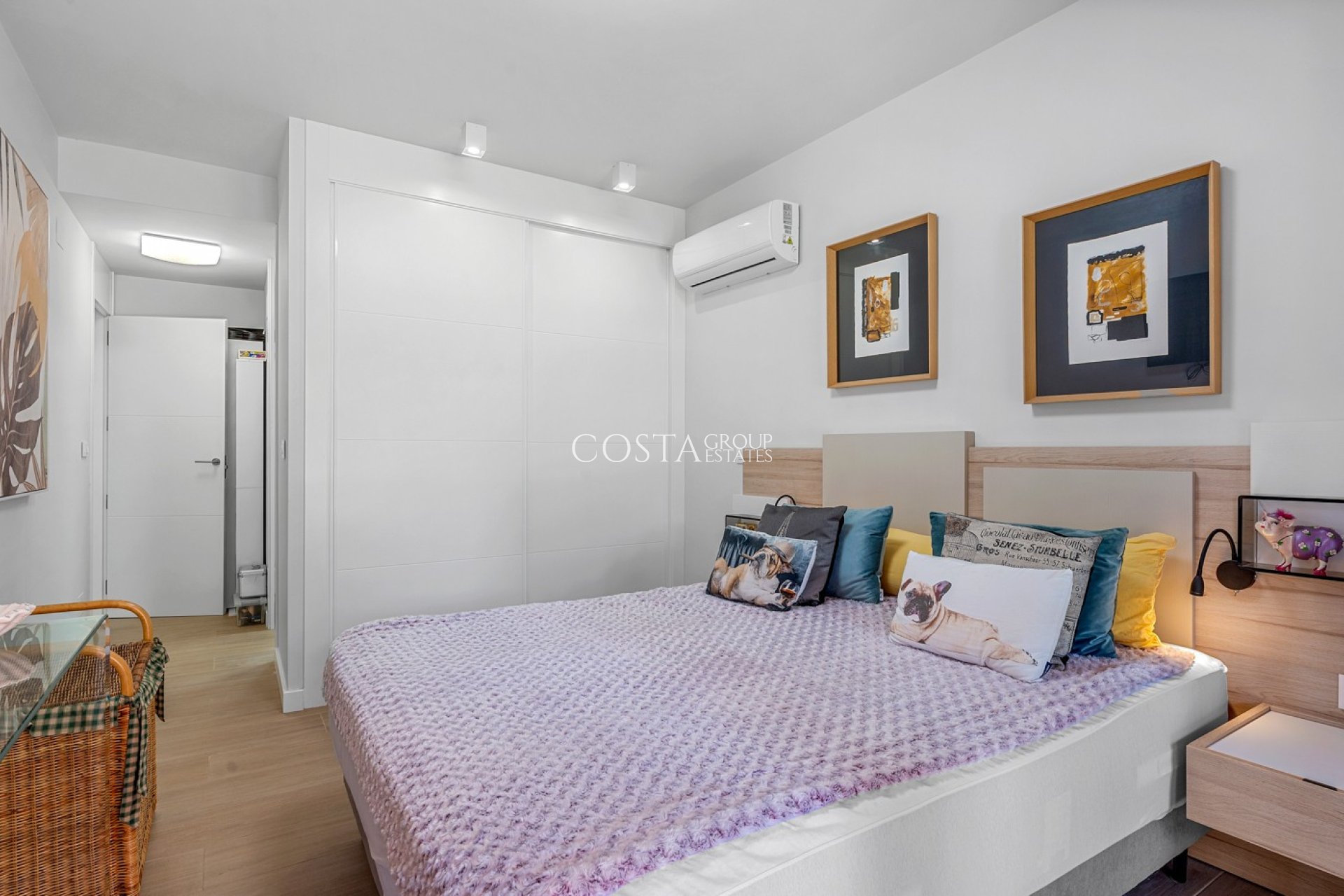 Resale - Apartments -
Villamartín - Lomas del Golf