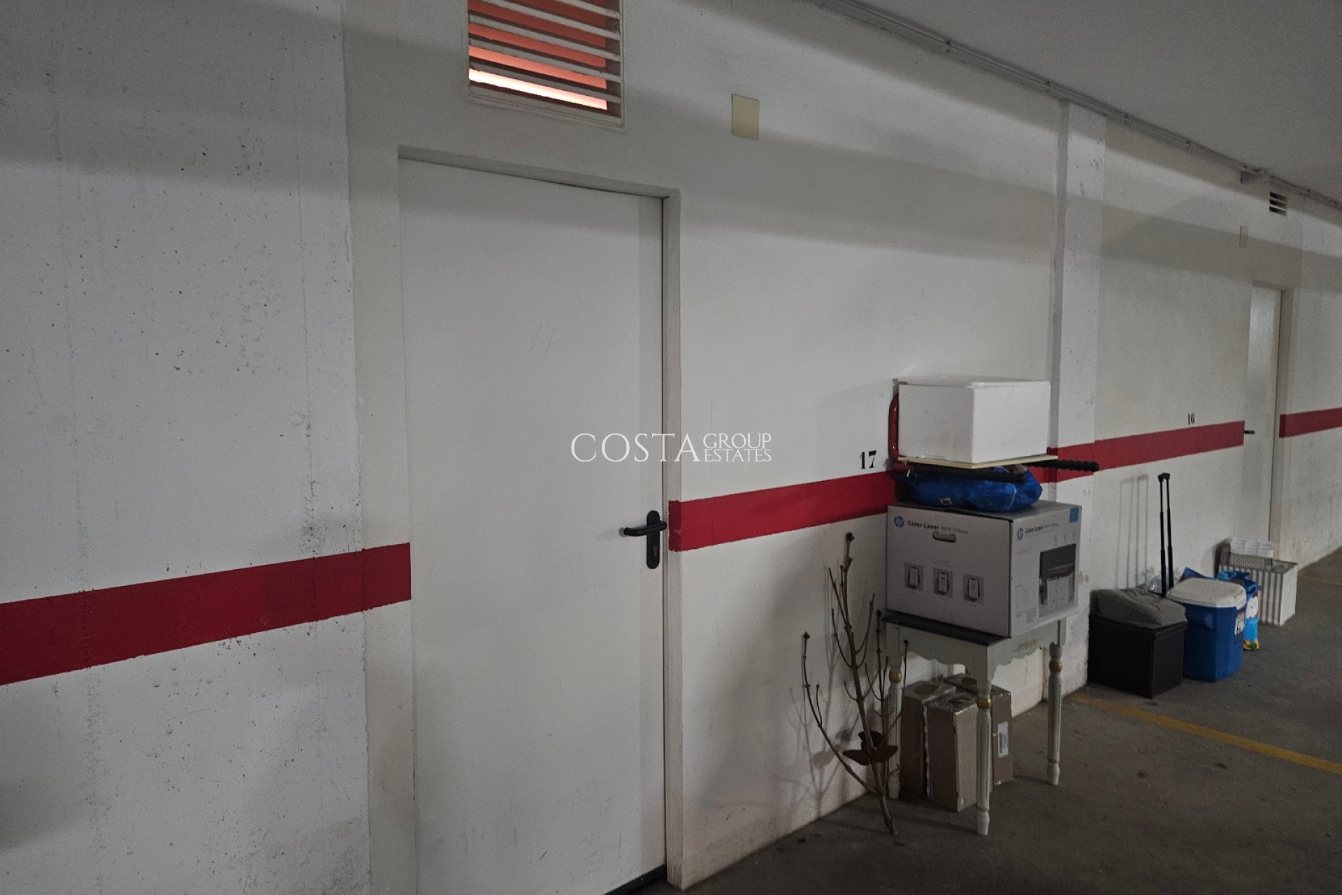 Resale - Apartments -
Villamartín - PAU 8