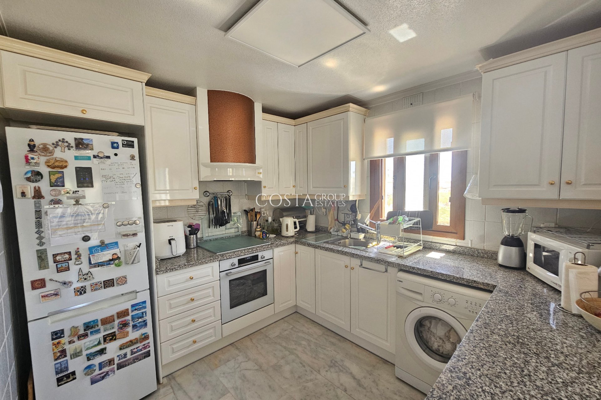 Resale - Apartments -
Villamartín - PAU 8