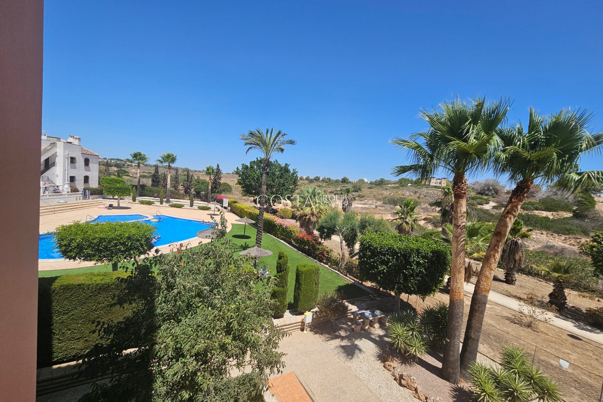 Resale - Apartments -
Villamartín - PAU 8