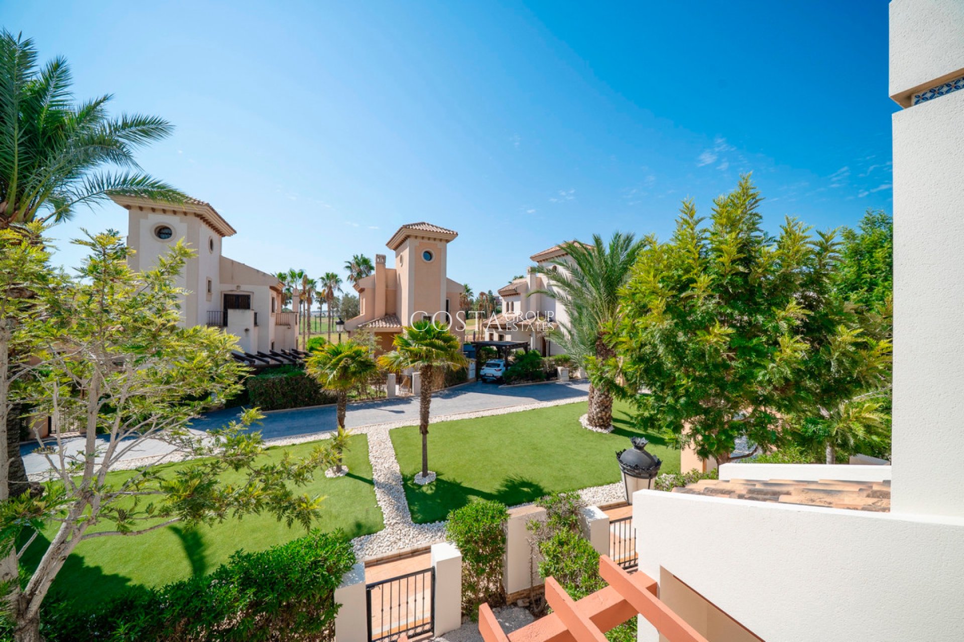 Resale - House -
Algorfa - Algorfa Centro