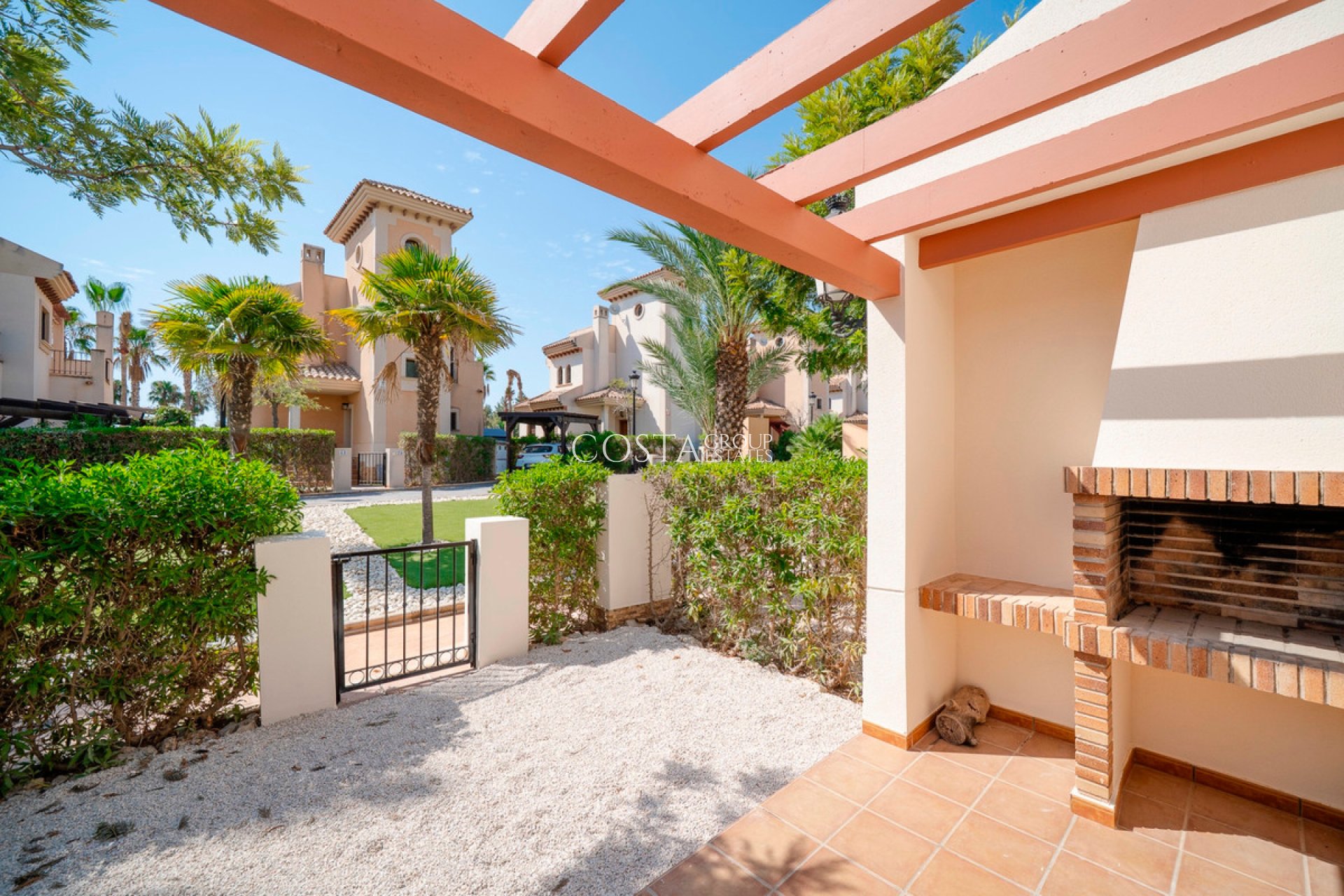 Resale - House -
Algorfa - Algorfa Centro