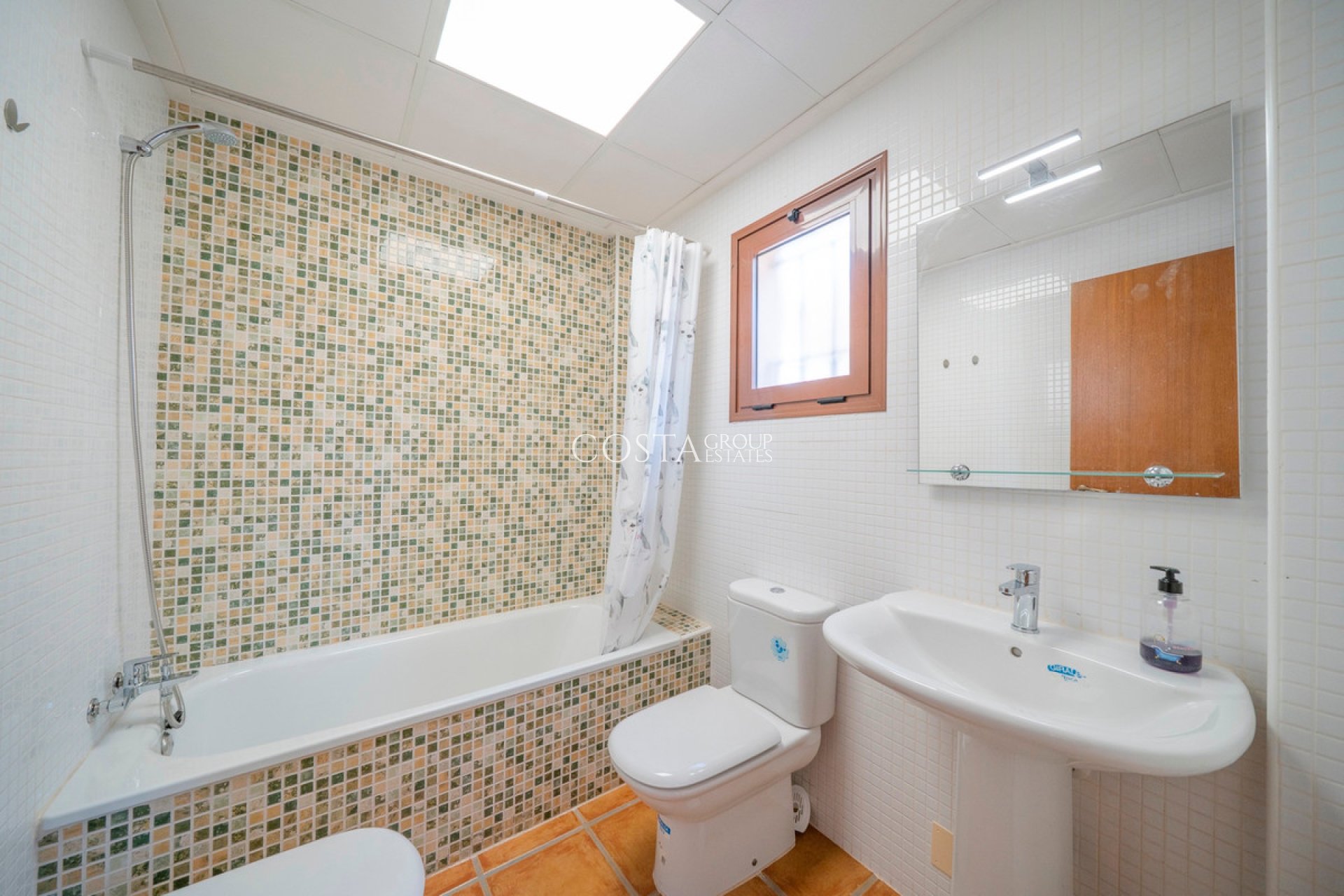 Resale - House -
Algorfa - Algorfa Centro