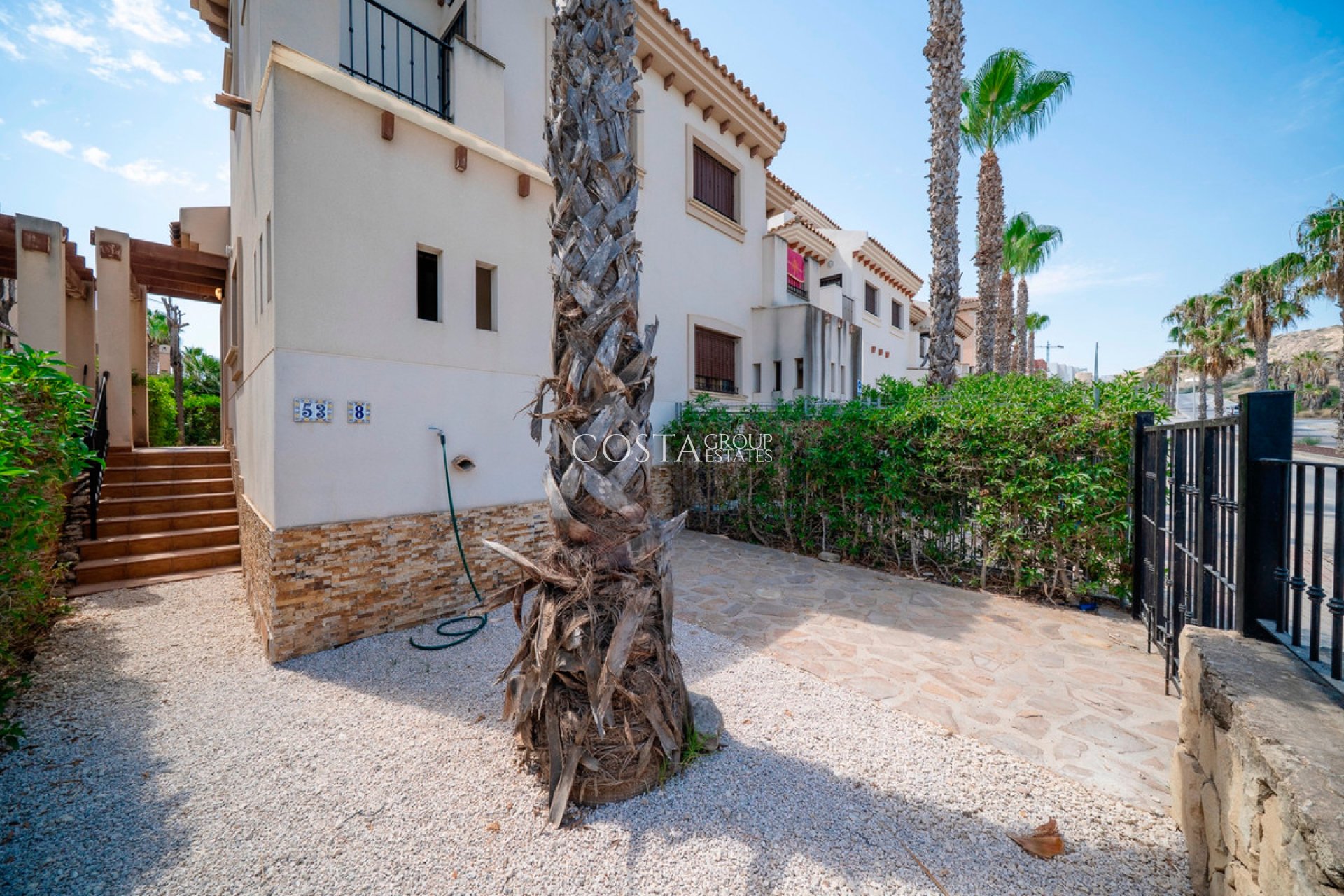 Resale - House -
Algorfa - Algorfa Centro