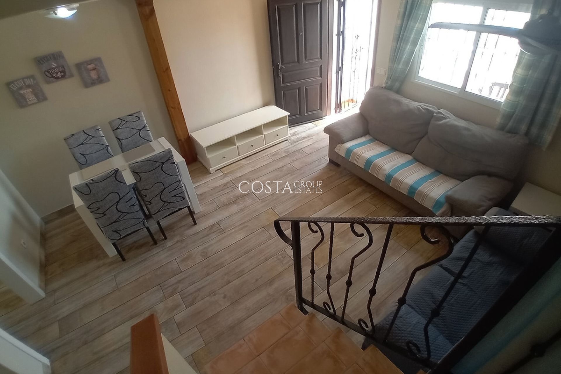 Resale - House -
Algorfa - Algorfa Centro