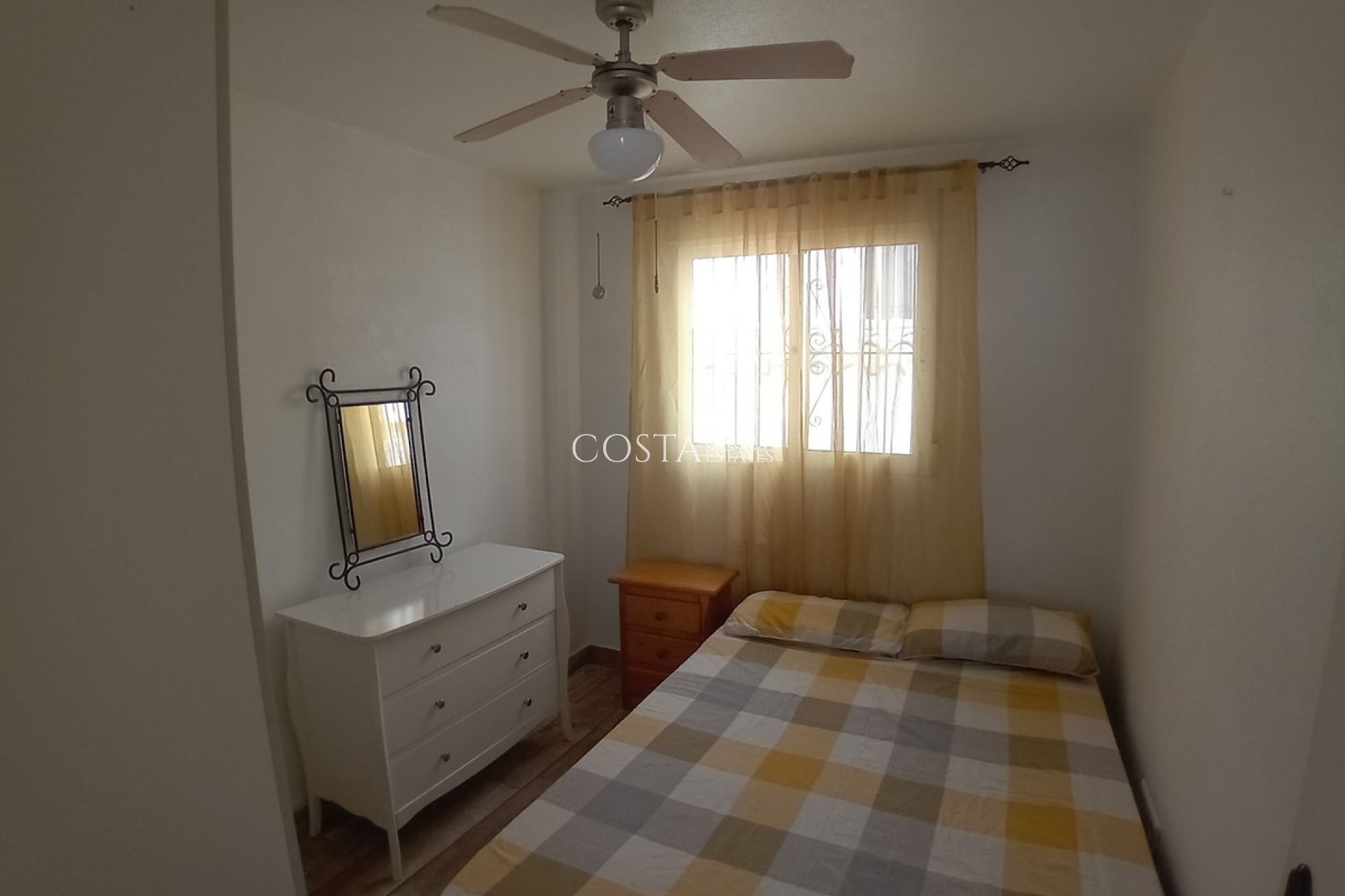 Resale - House -
Algorfa - Algorfa Centro