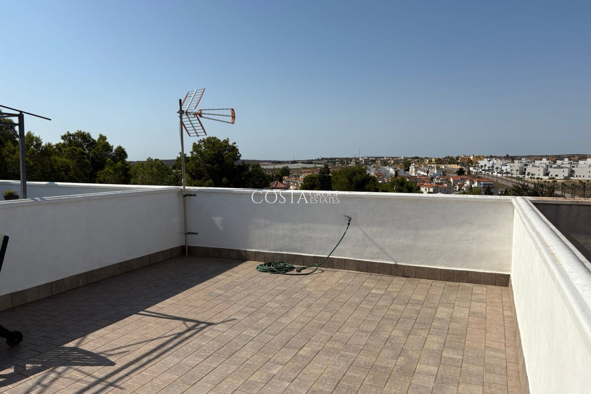 Resale - House -
Algorfa - Algorfa Centro