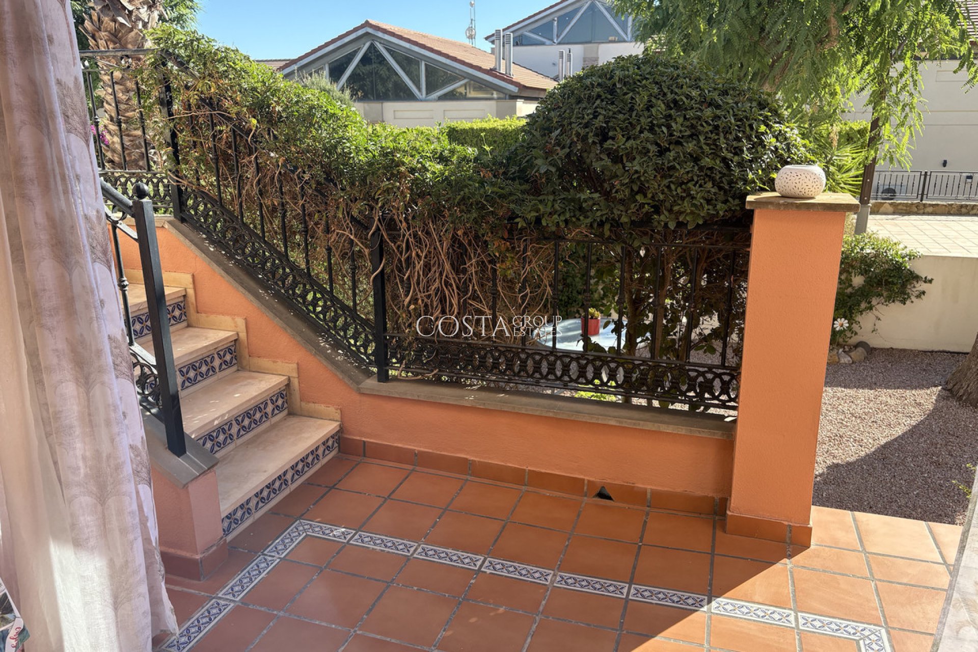 Resale - House -
Algorfa - La Finca Golf