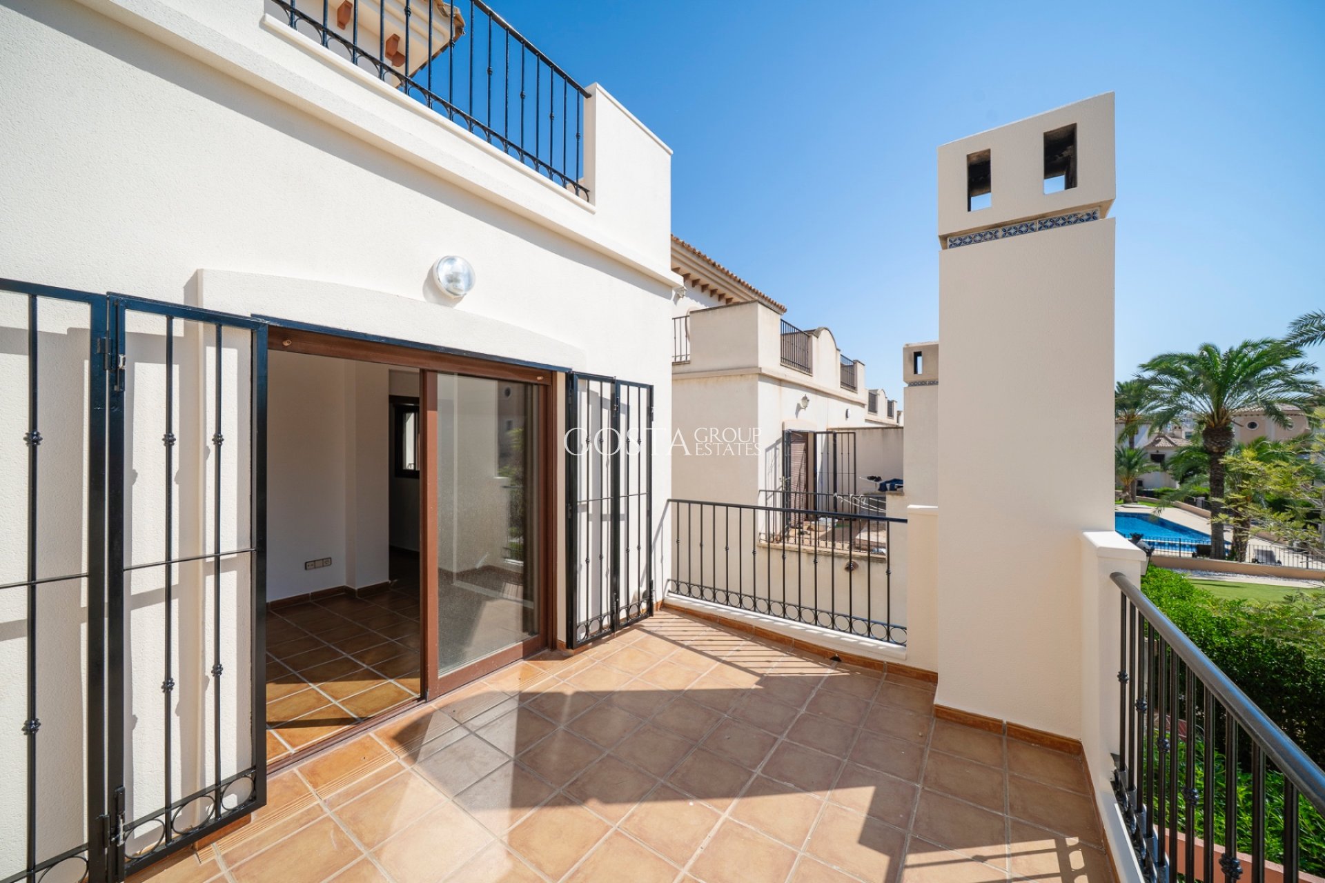 Resale - House -
Algorfa
