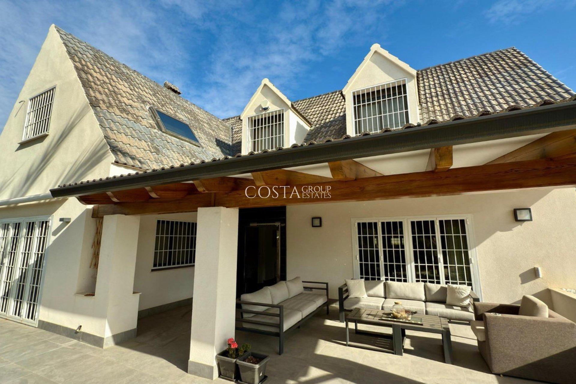 Resale - House -
Alicante - Alicante Centro