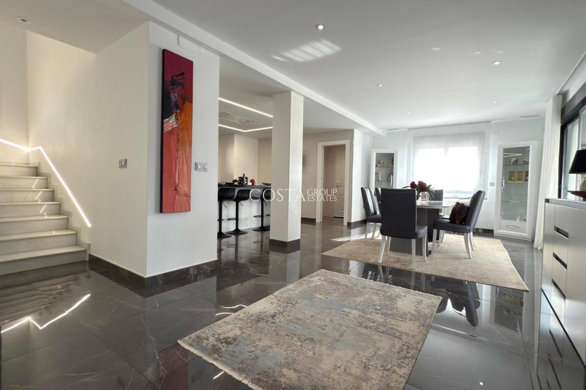 Resale - House -
Alicante - Alicante Centro