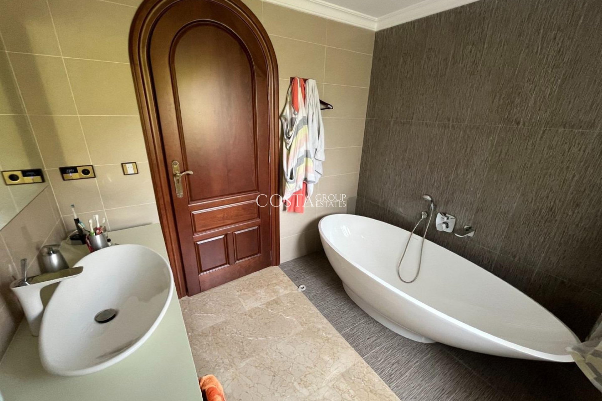 Resale - House -
Altea - Altea Centro