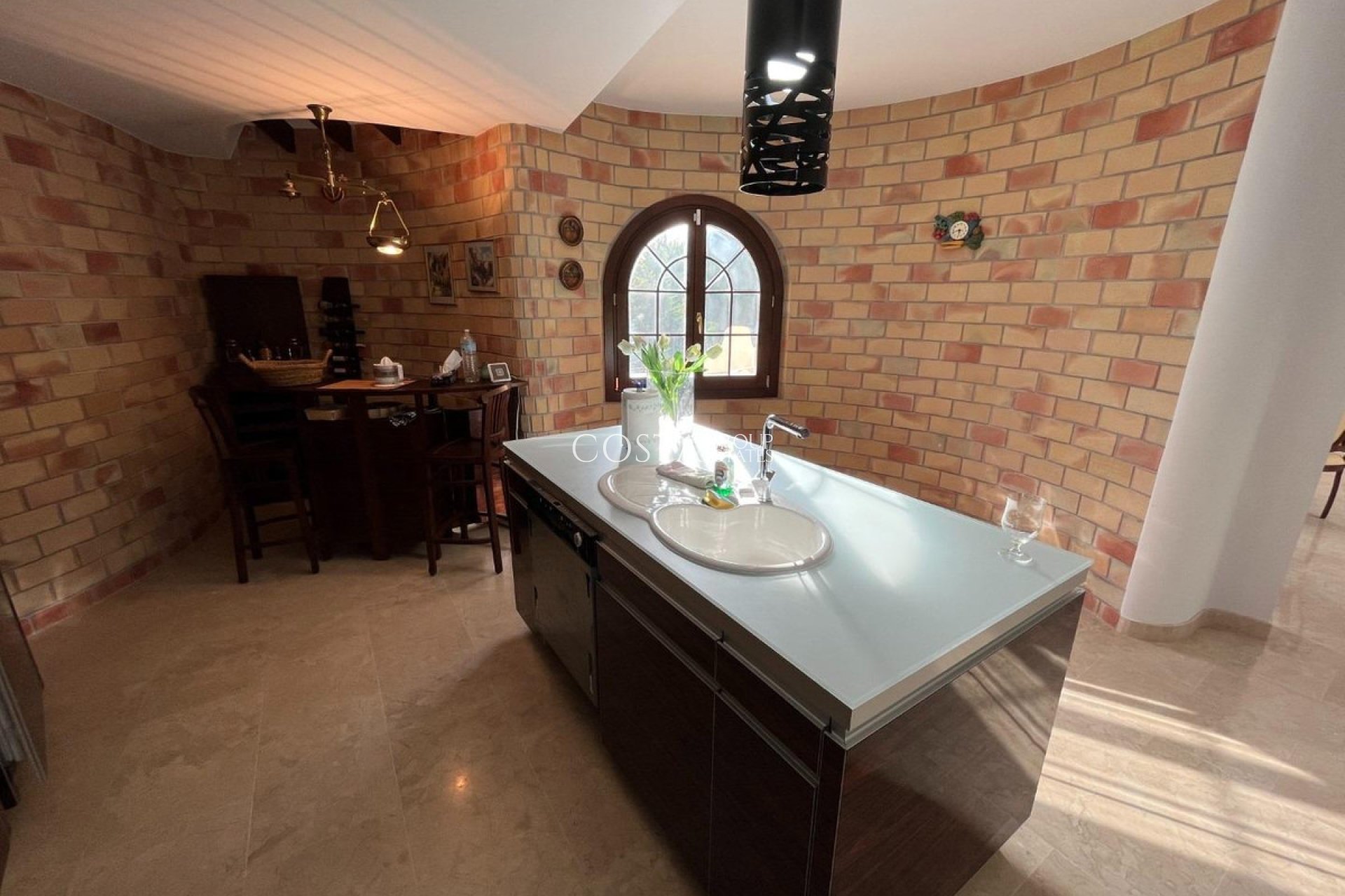 Resale - House -
Altea - Altea Centro