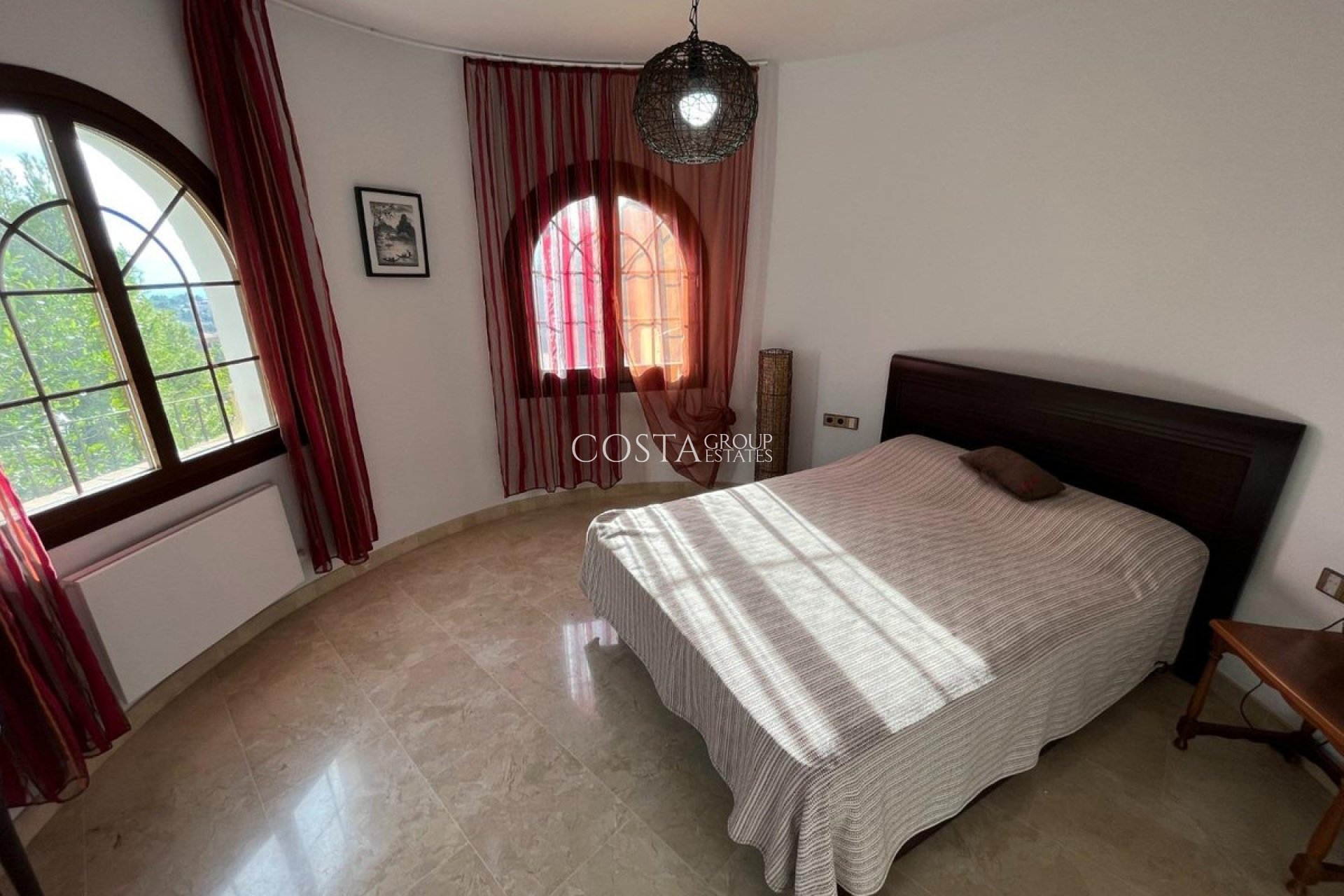 Resale - House -
Altea - Altea Centro