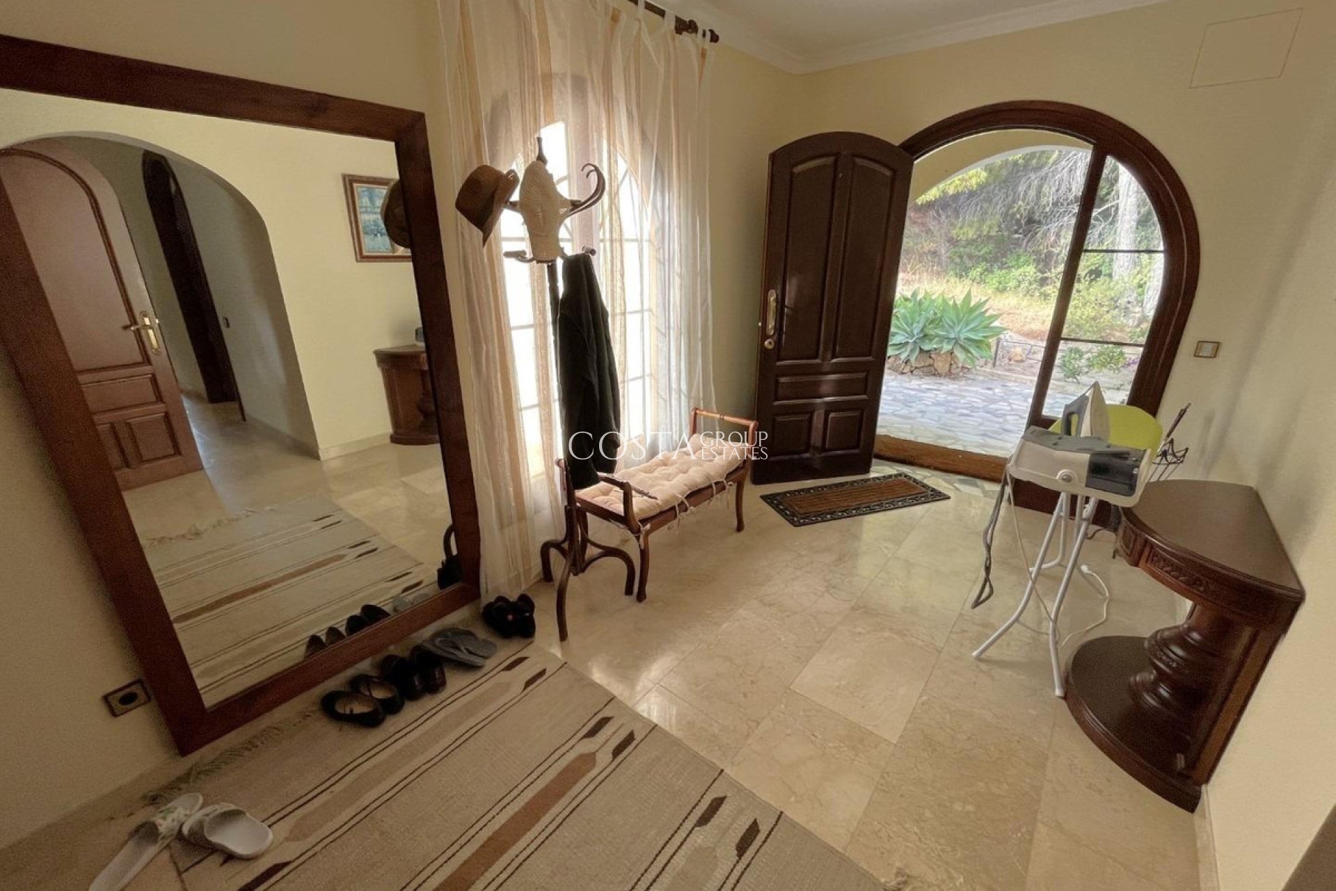 Resale - House -
Altea - Altea Centro