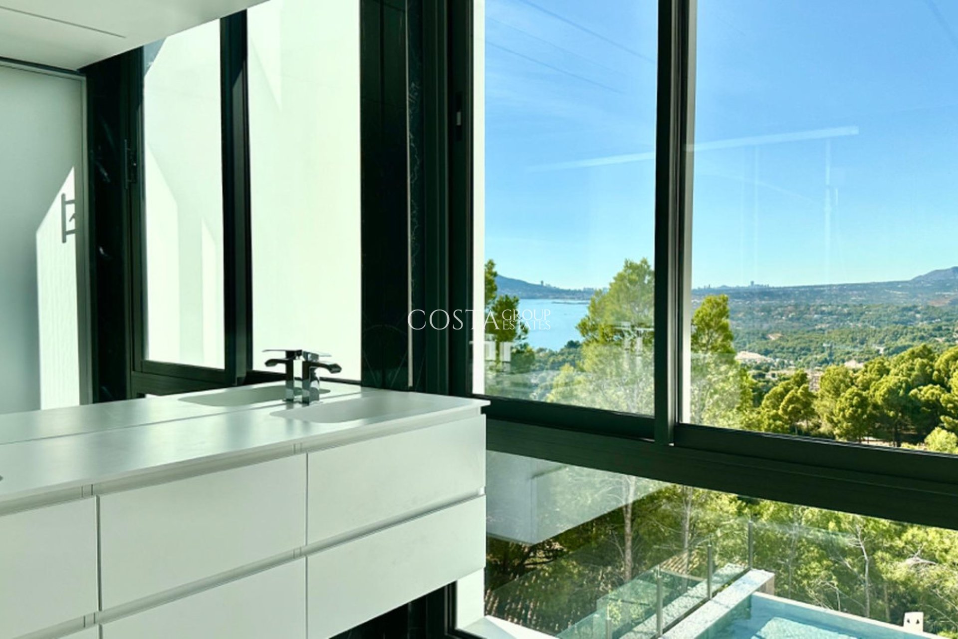 Resale - House -
Altea - Altea Centro