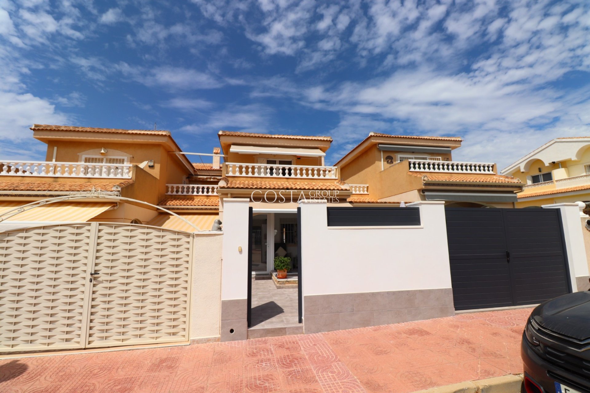 Resale - House -
Benijofar - Monte Azul