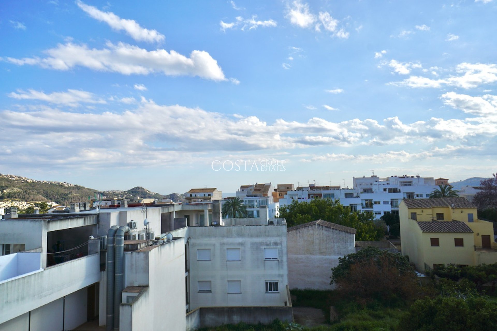 Resale - House -
Benitachell - Benitachell Centro