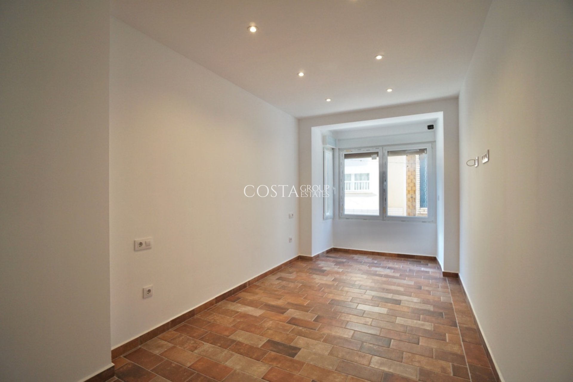 Resale - House -
Benitachell - Benitachell Centro