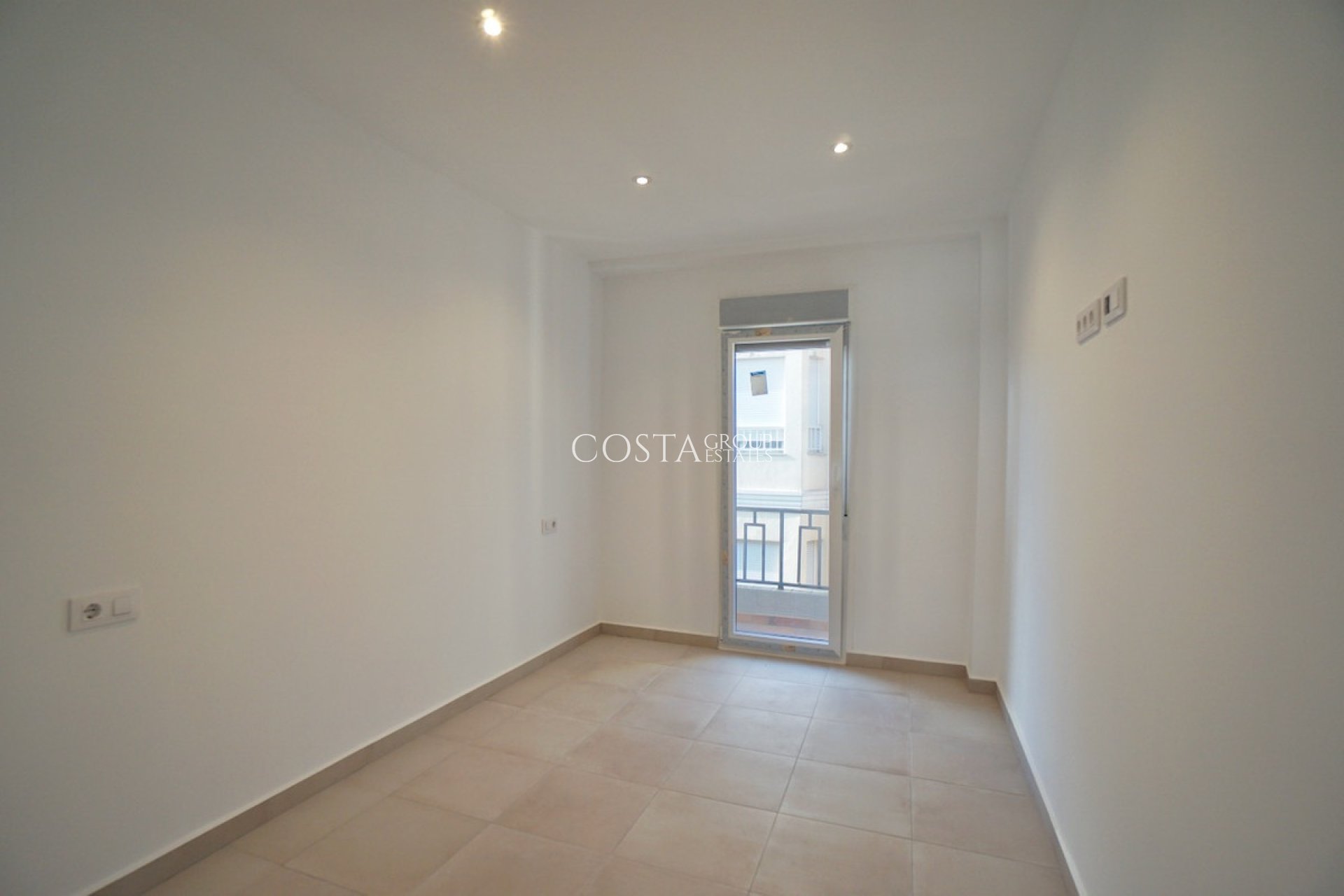 Resale - House -
Benitachell - Benitachell Centro