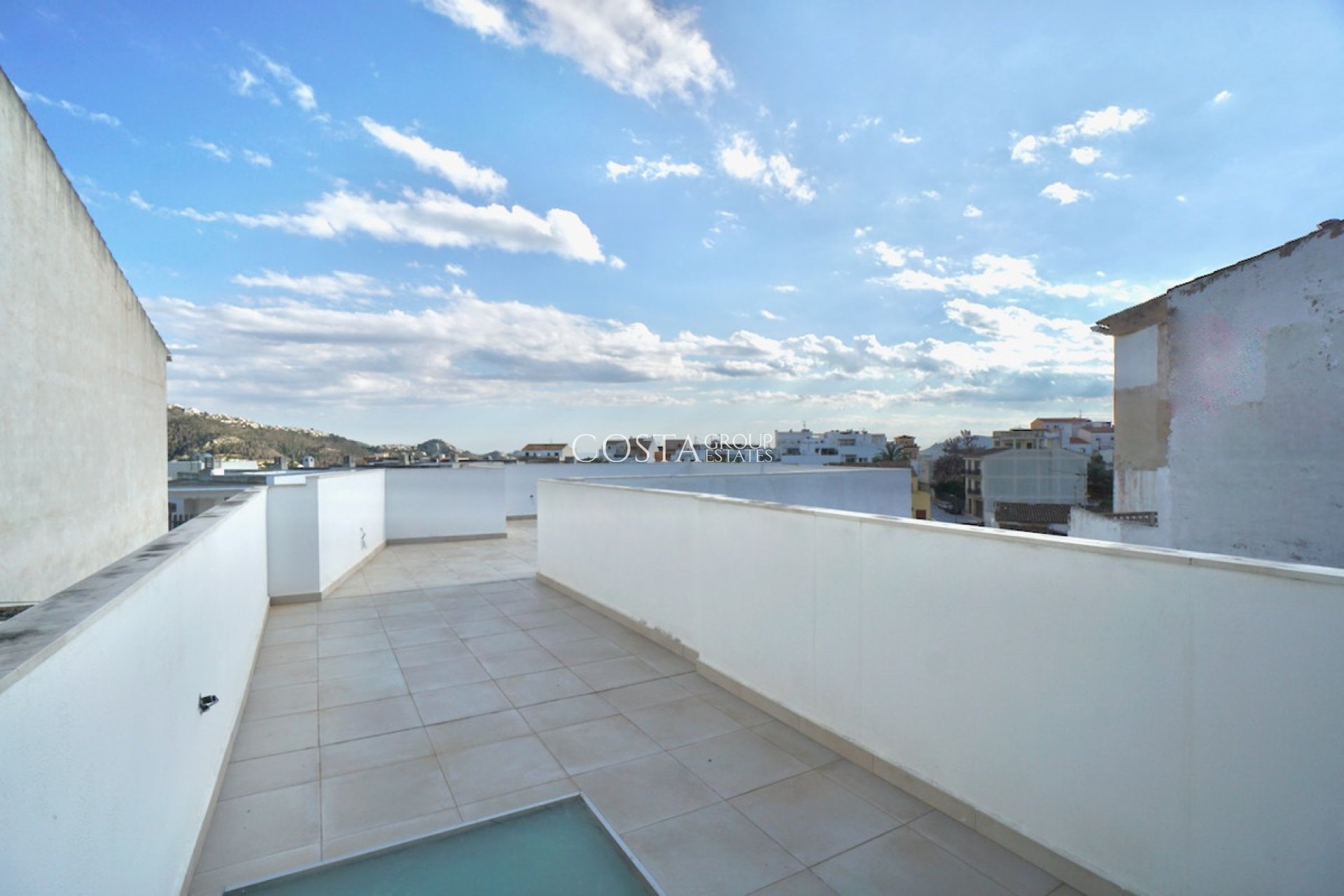 Resale - House -
Benitachell - Benitachell Centro