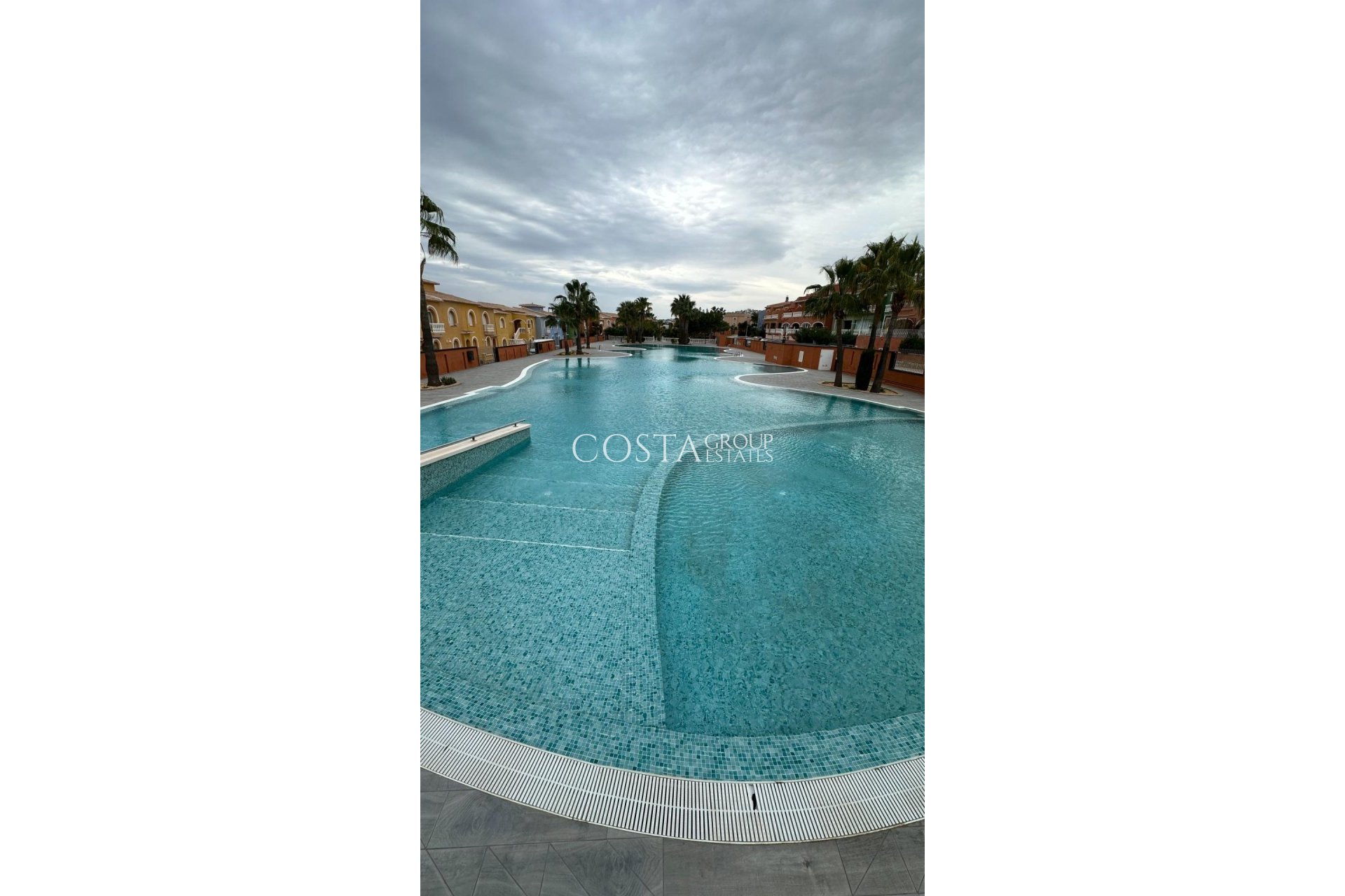 Resale - House -
Benitachell - Benitachell Centro