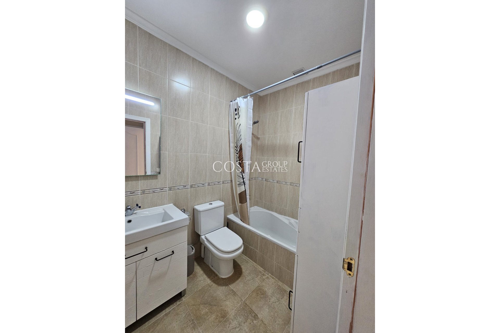 Resale - House -
Benitachell - Benitachell Centro