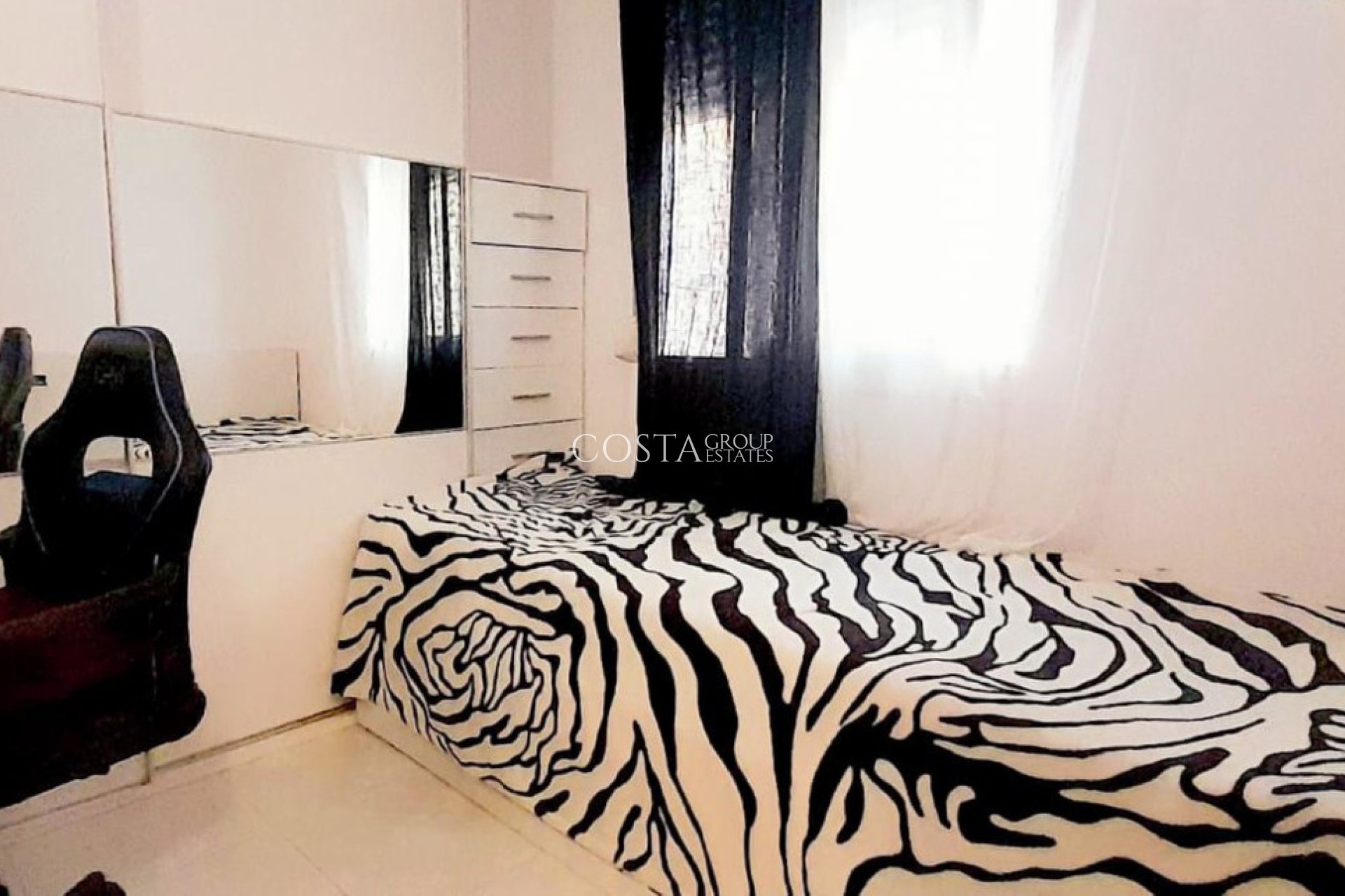 Resale - House -
Benitachell - Benitachell Centro