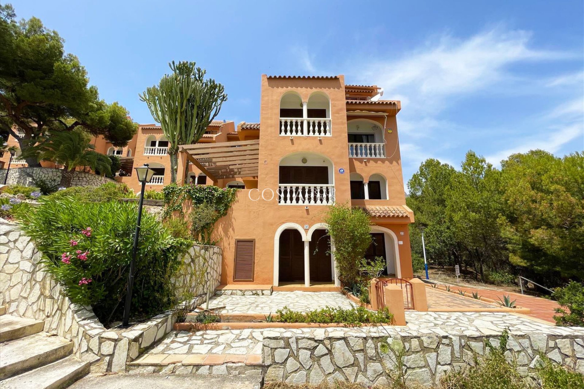 Resale - House -
Calpe - Calpe Centro