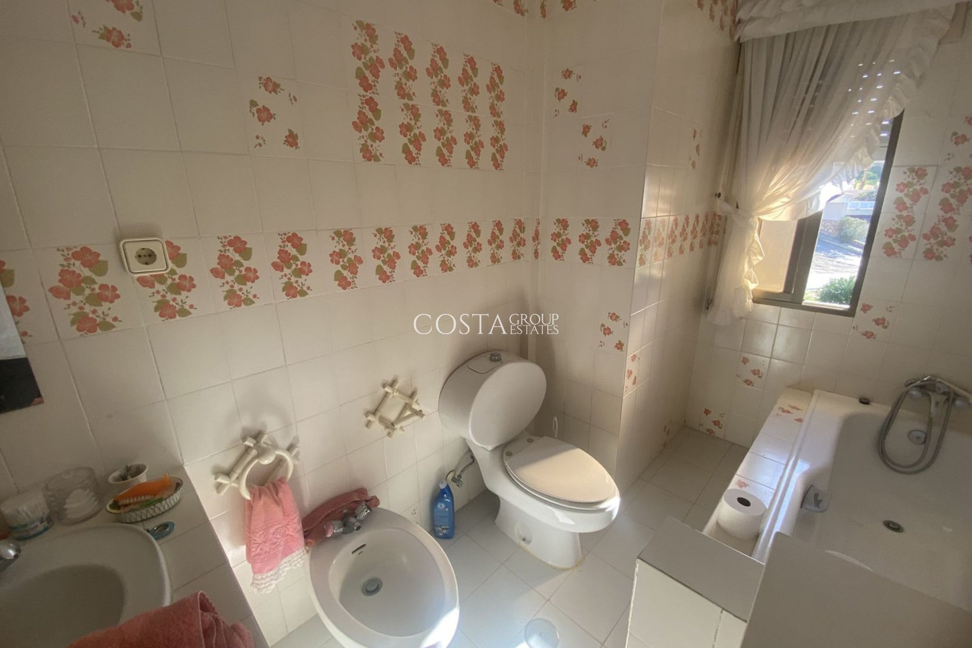 Resale - House -
Cartagena - Isla Plana