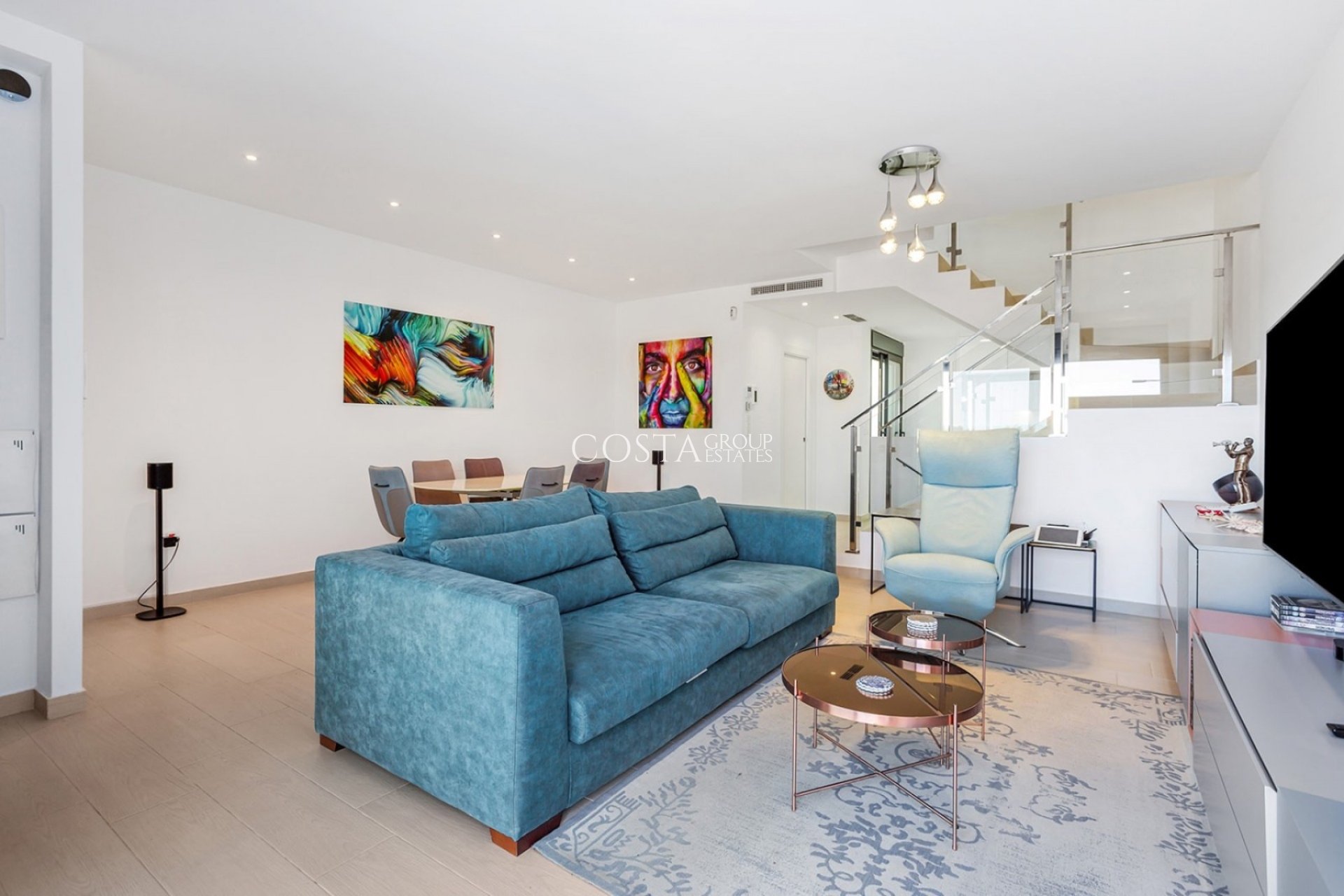 Resale - House -
Ciudad Quesada - Costa Blanca