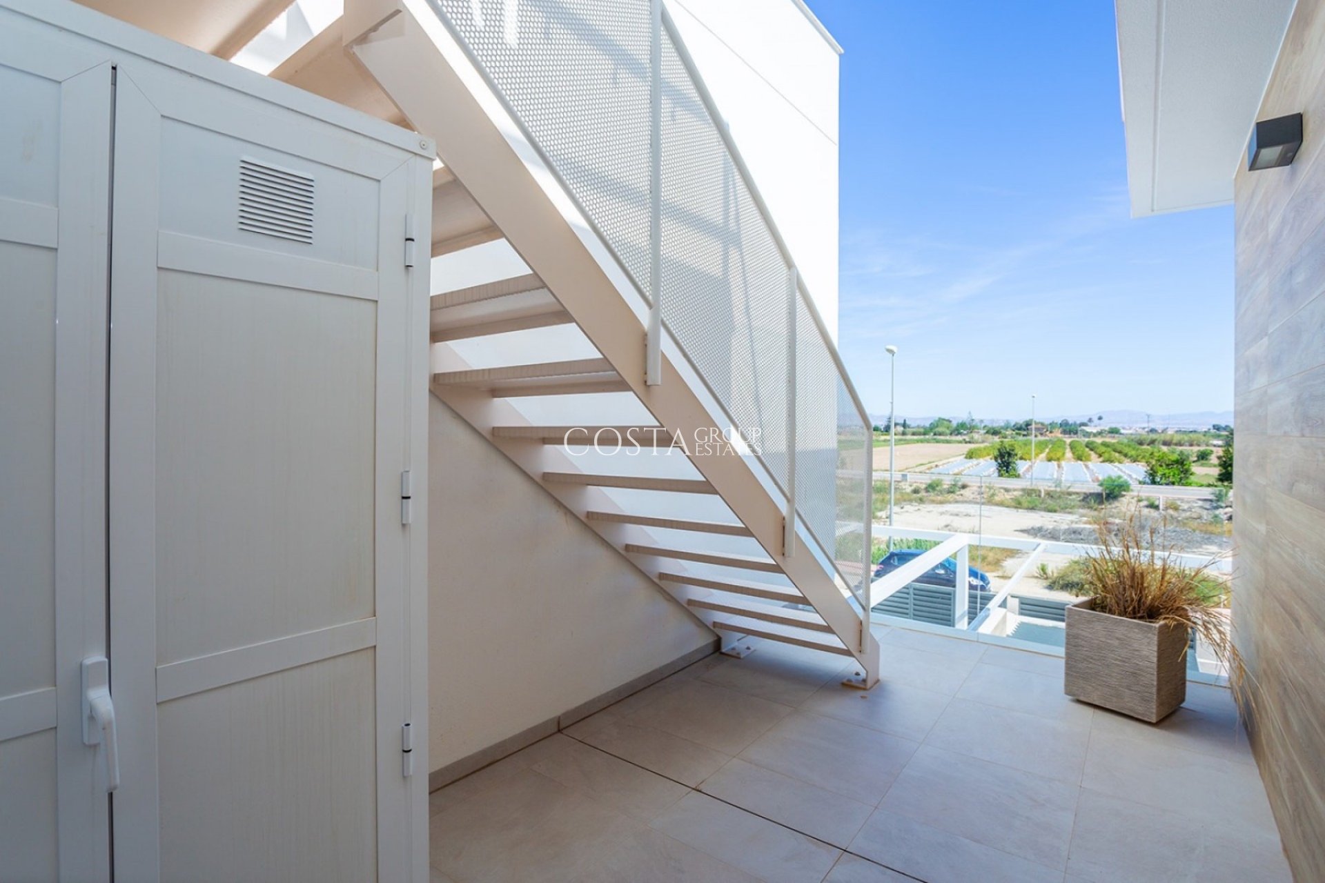 Resale - House -
Ciudad Quesada - Costa Blanca