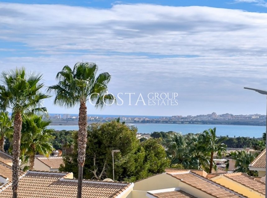 Resale - House -
Ciudad Quesada - La Fiesta