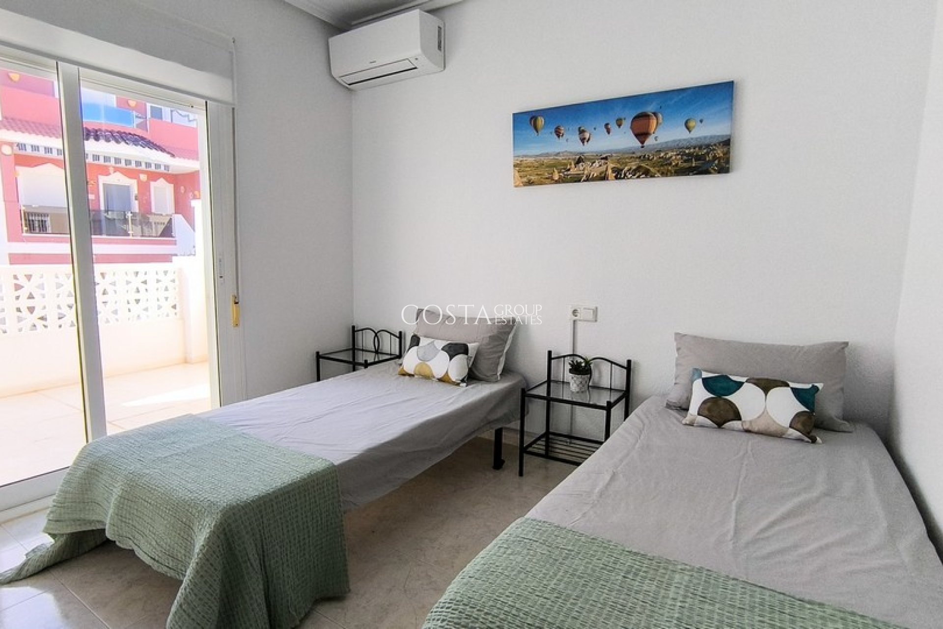 Resale - House -
Ciudad Quesada - La Fiesta