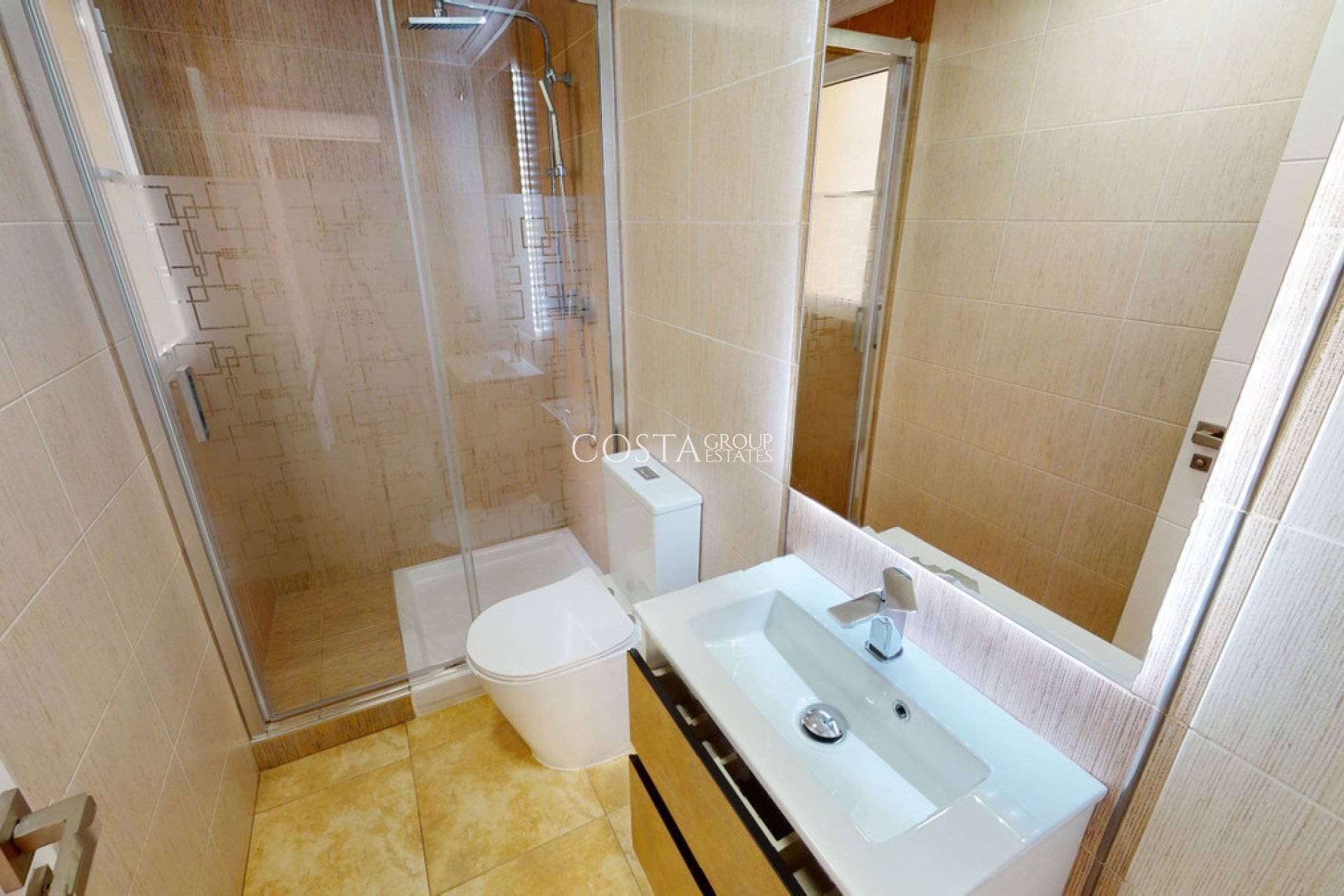 Resale - House -
Fortuna - Fortuna Centro