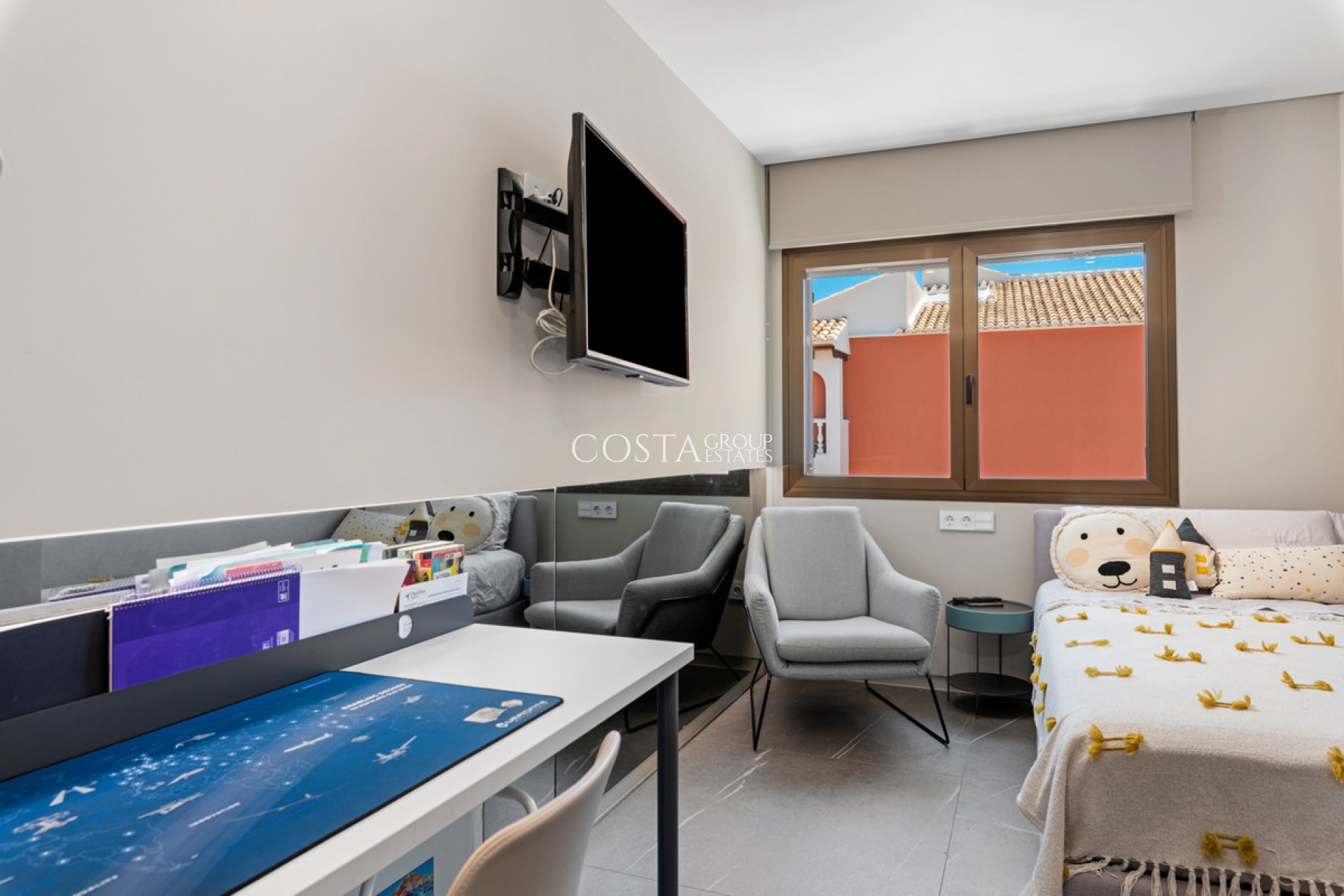 Resale - House -
Guardamar del Segura - Guardamar del Segura Centro