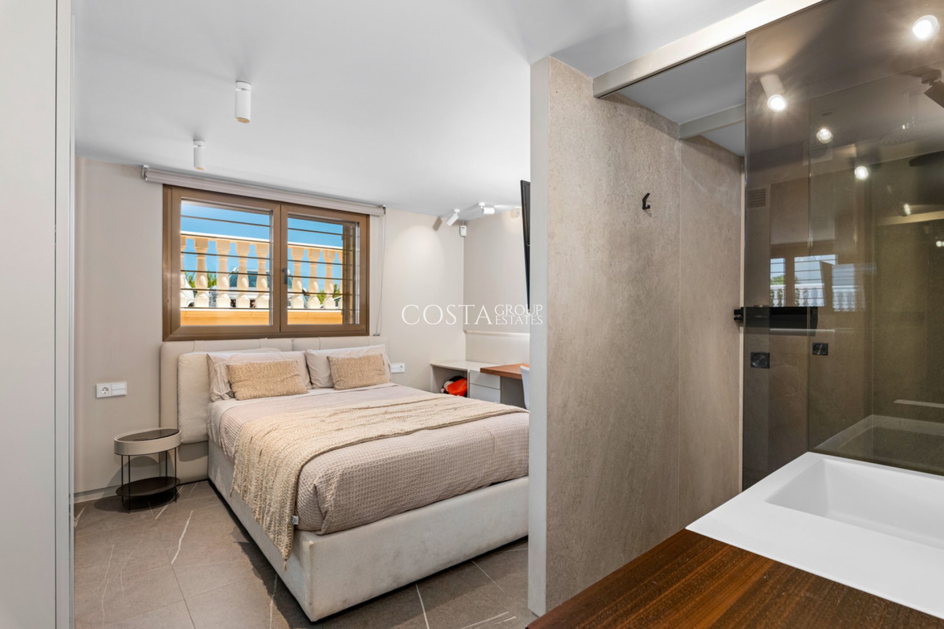 Resale - House -
Guardamar del Segura - Guardamar del Segura Centro