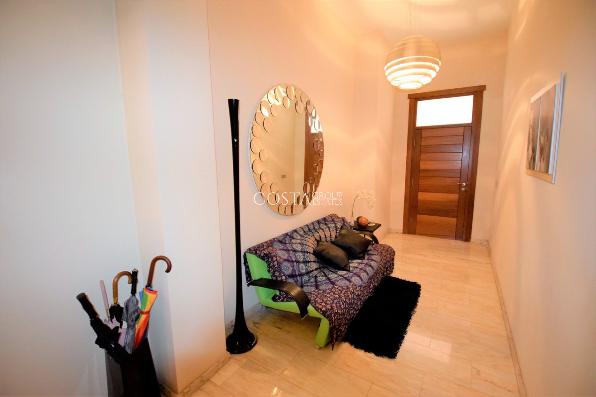 Resale - House -
Guardamar del Segura - Guardamar del Segura Centro