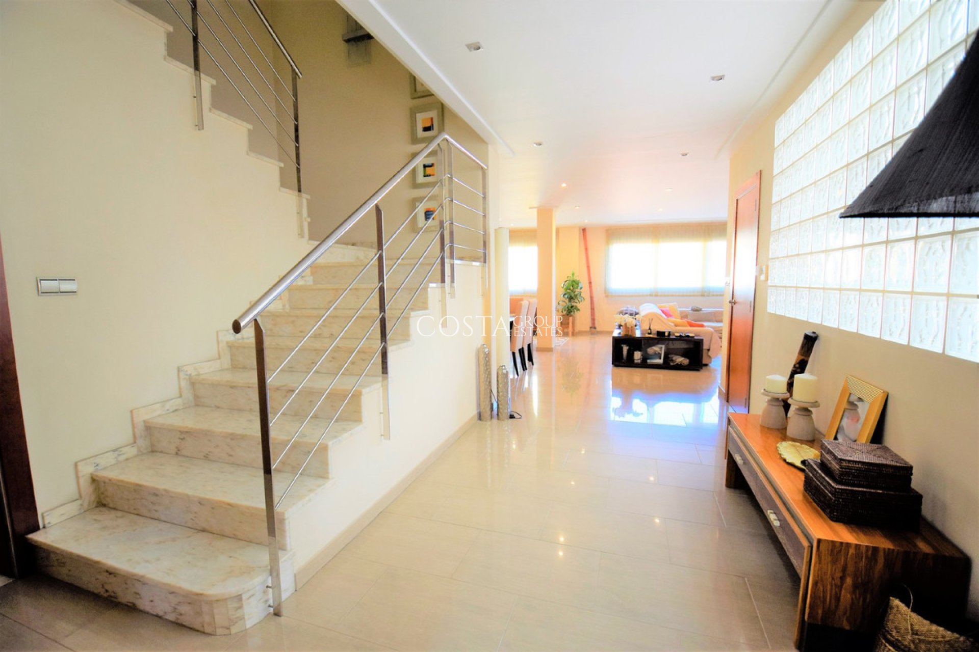 Resale - House -
Guardamar del Segura - Guardamar del Segura Centro