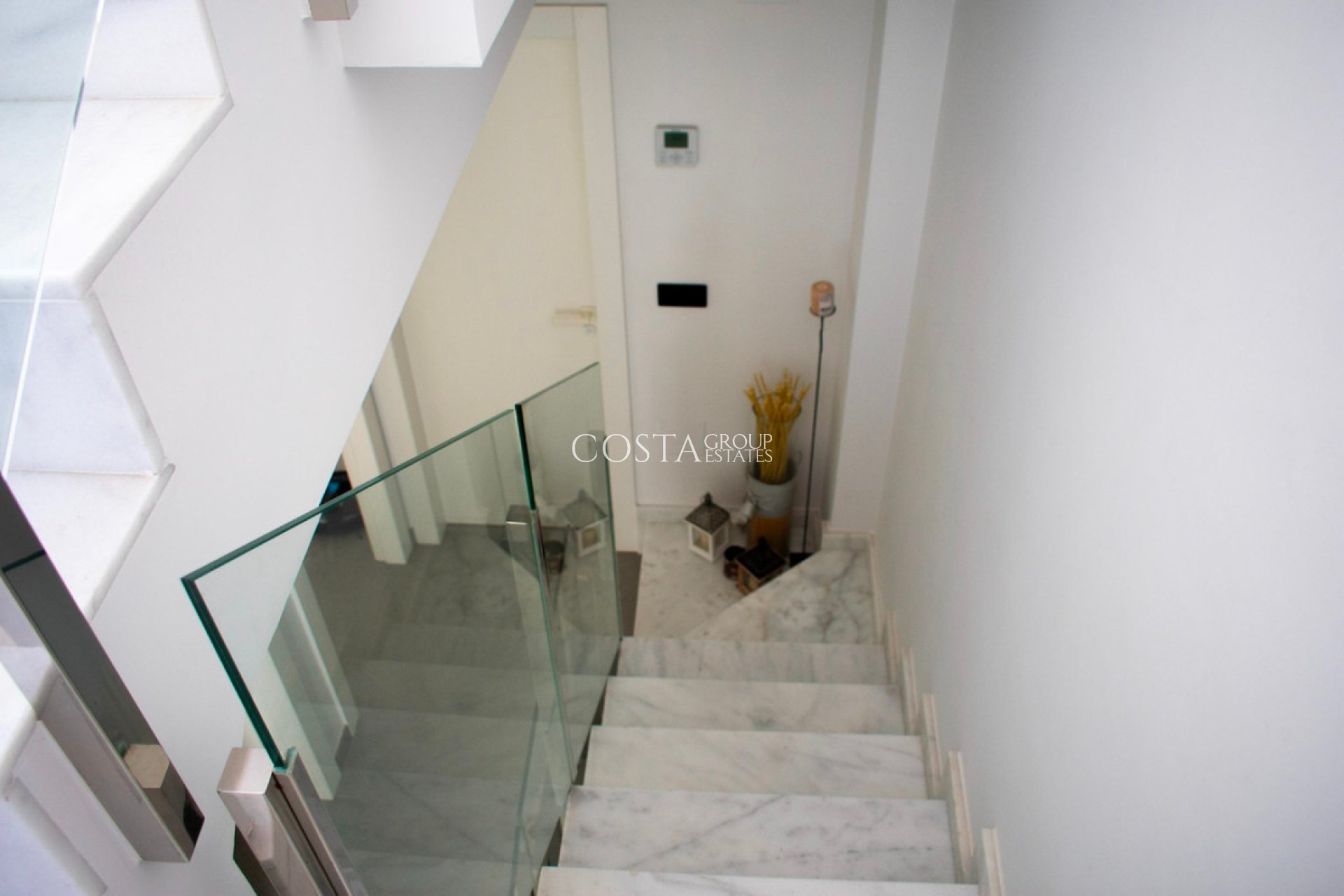 Resale - House -
Guardamar del Segura - Guardamar del Segura Centro