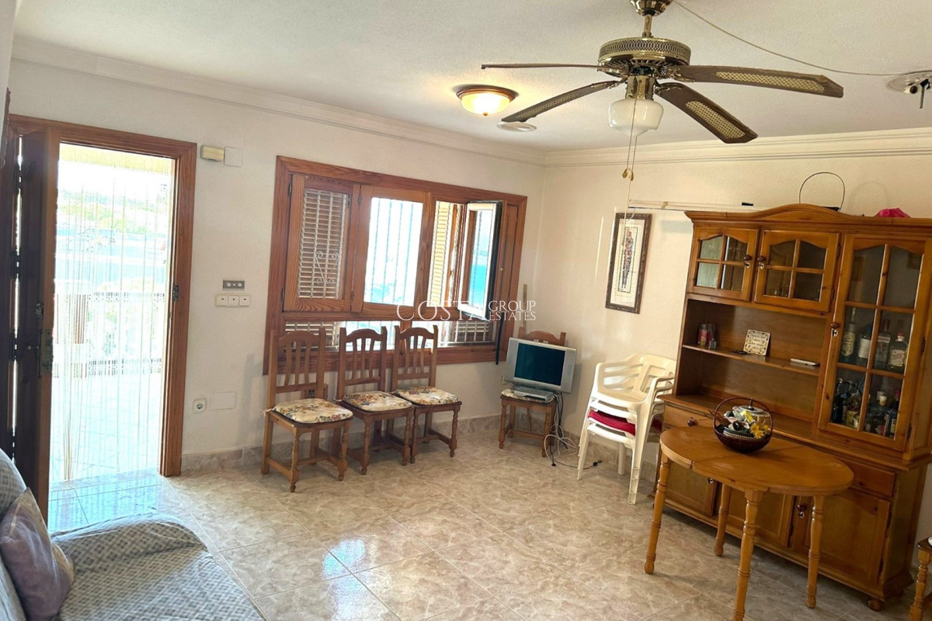 Resale - House -
Guardamar del Segura - Guardamar del Segura Centro