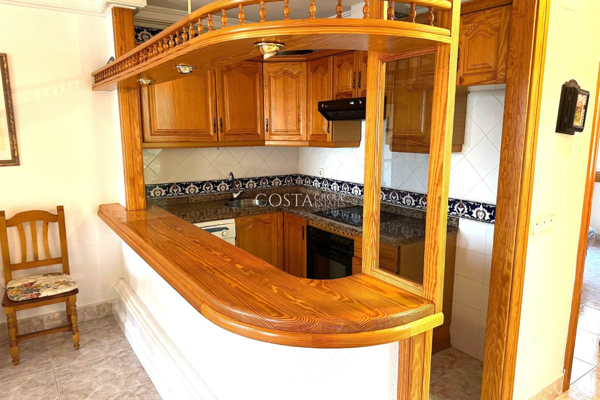 Resale - House -
Guardamar del Segura - Guardamar del Segura Centro